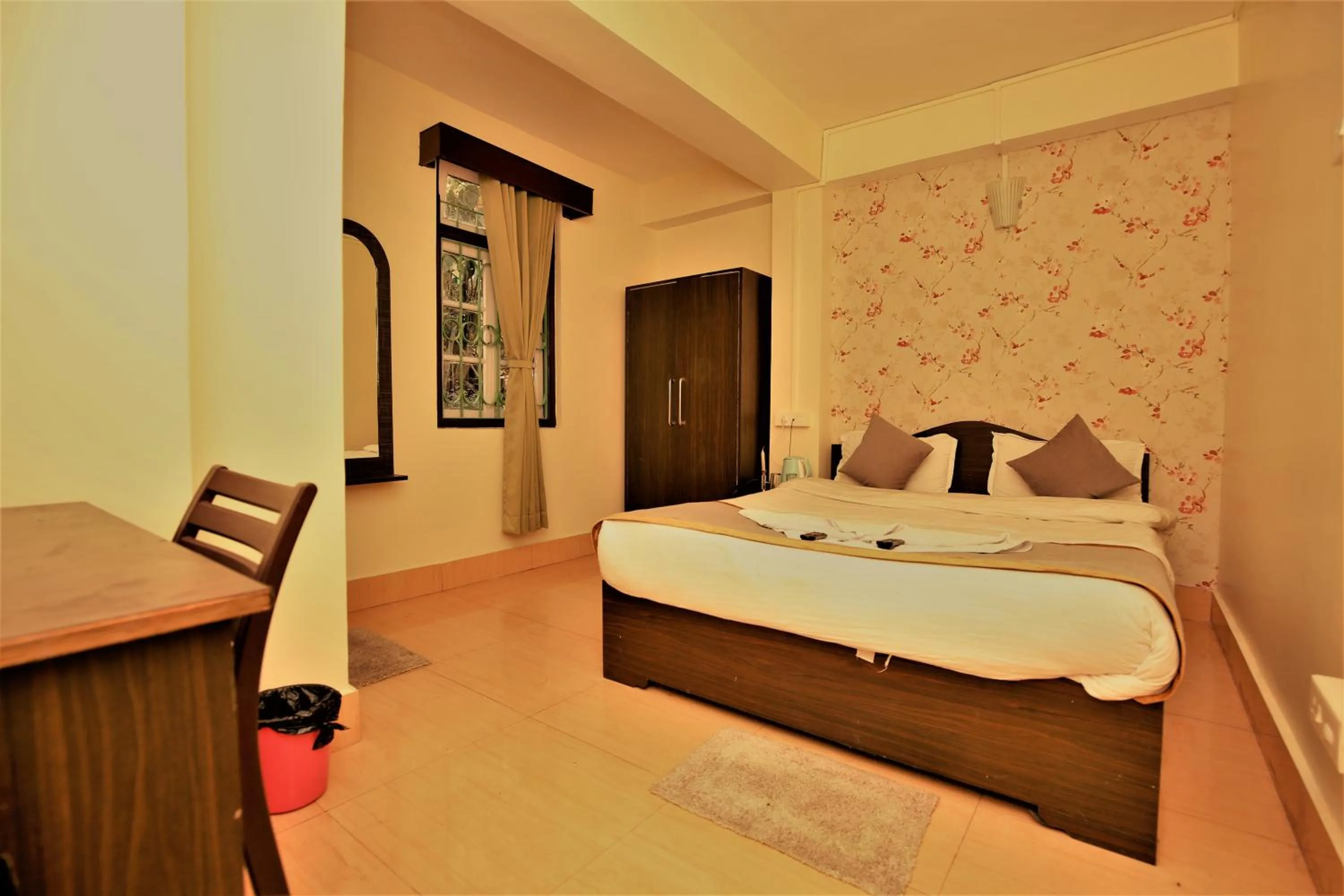 Other, Bed in The Griffon's Nest