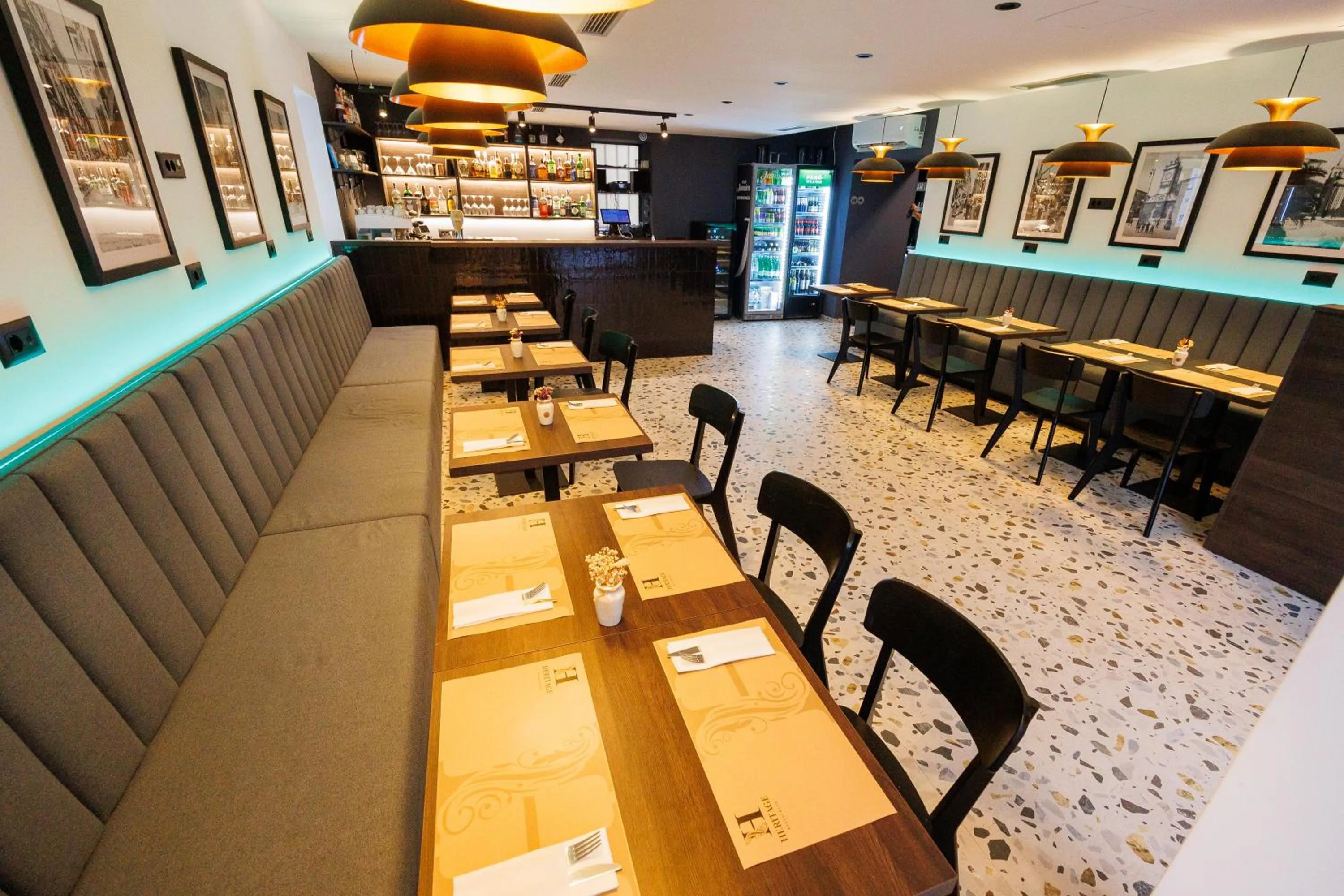 Restaurant/places to eat in Prestige design rooms