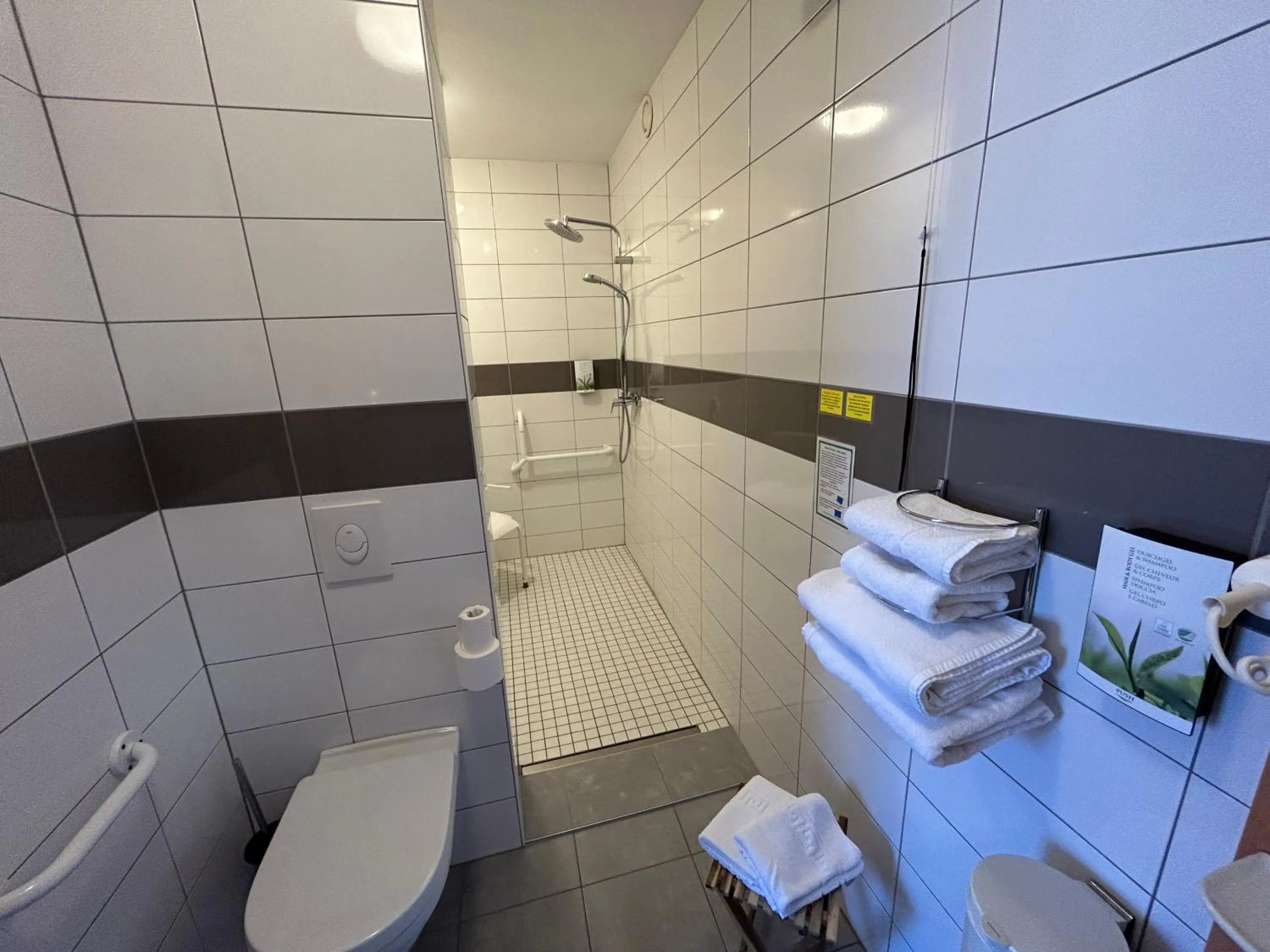 Bathroom in Auberge Des Mésanges