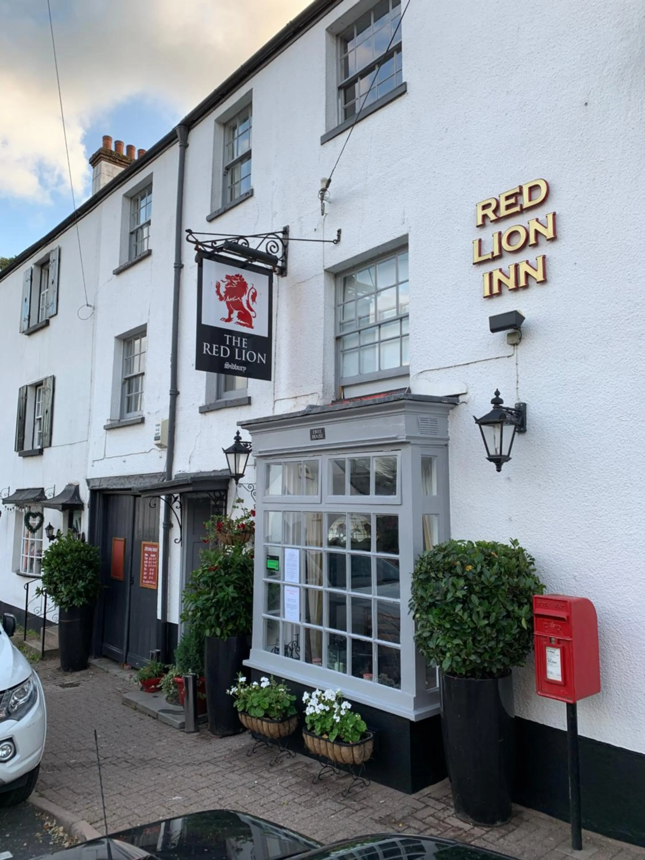 Red Lion Inn
