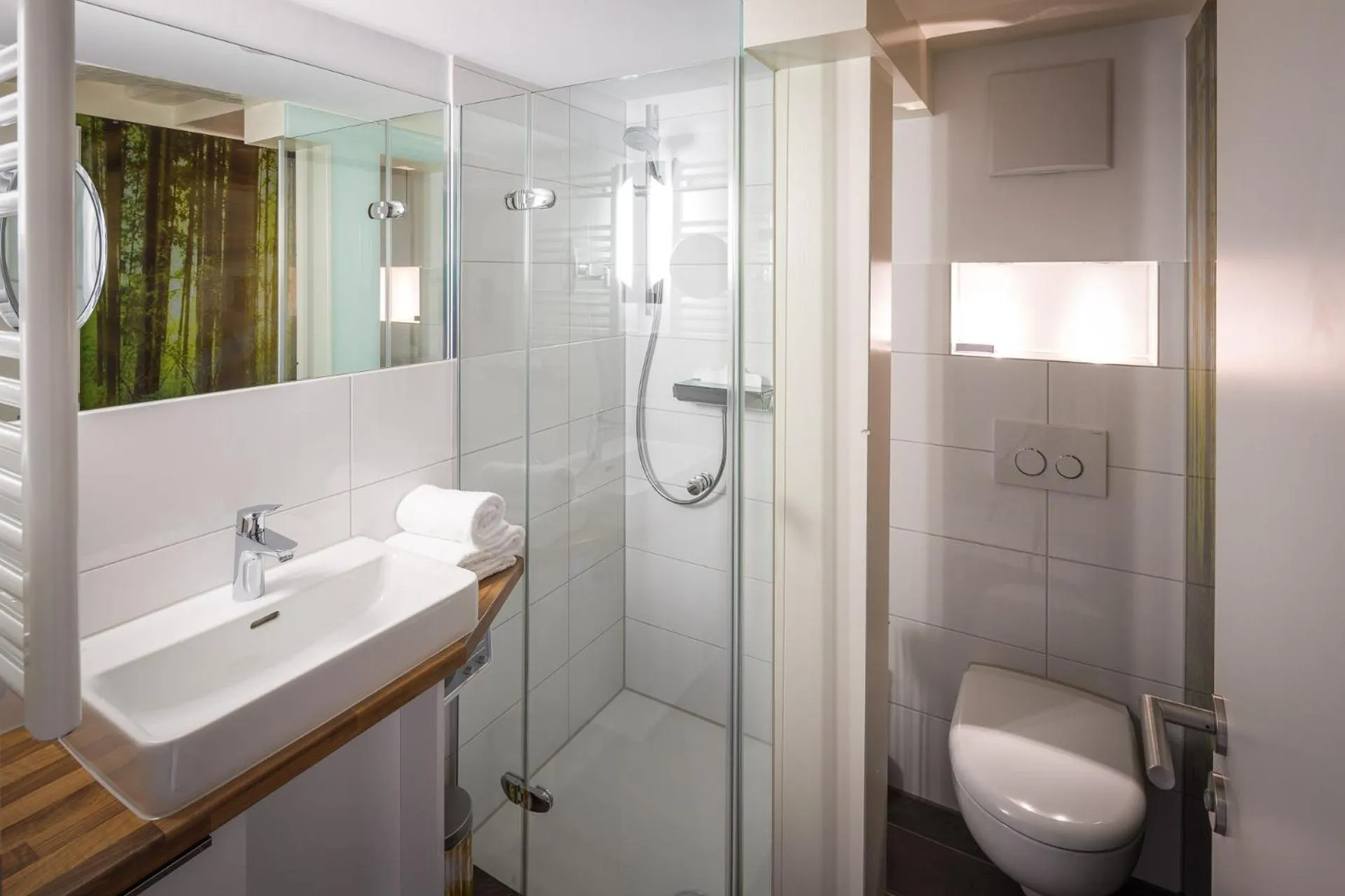 Shower in Hotel Alte Schule