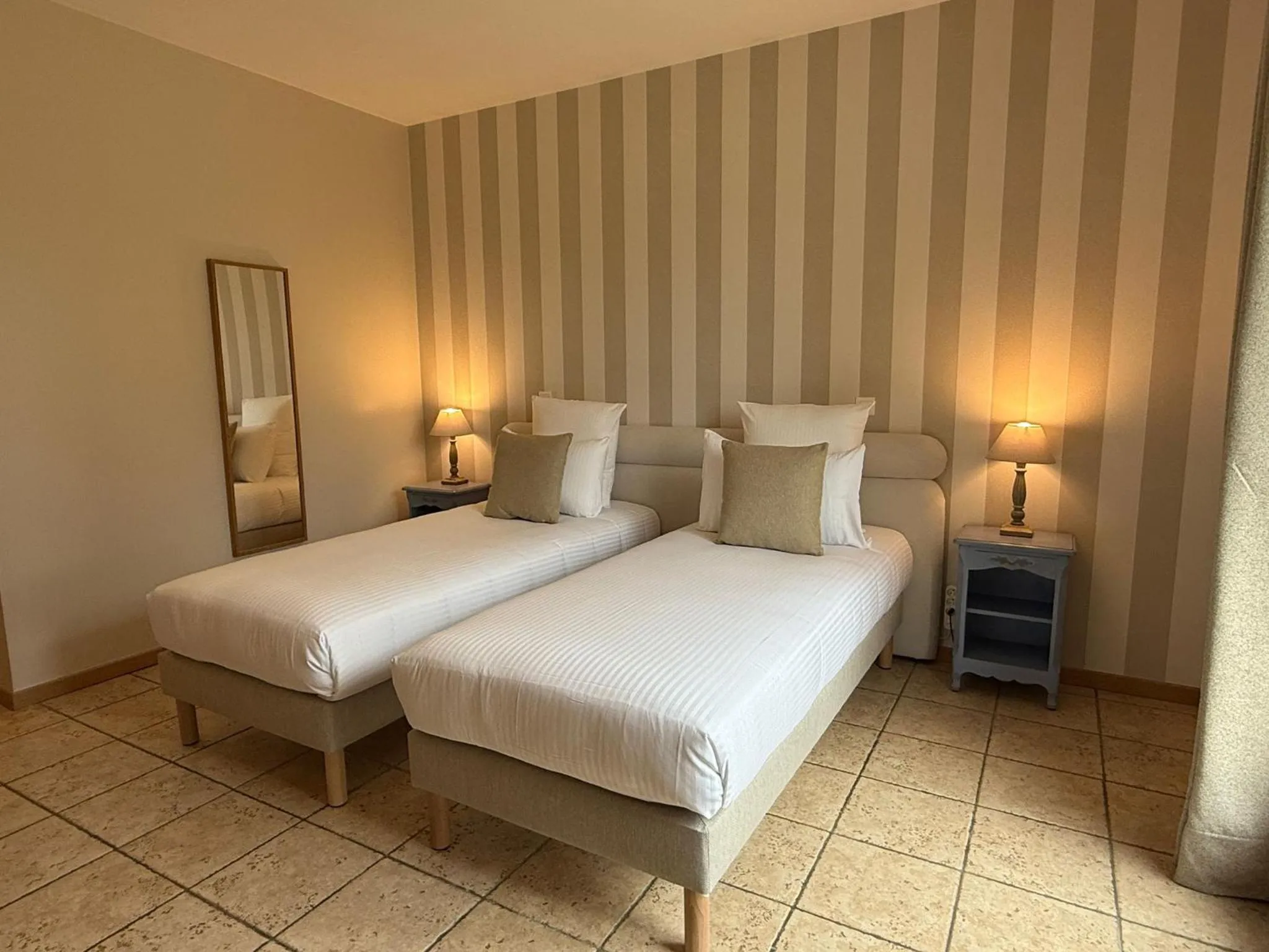 Bed in CÉRÈS - Boutique-Hôtel & Spa