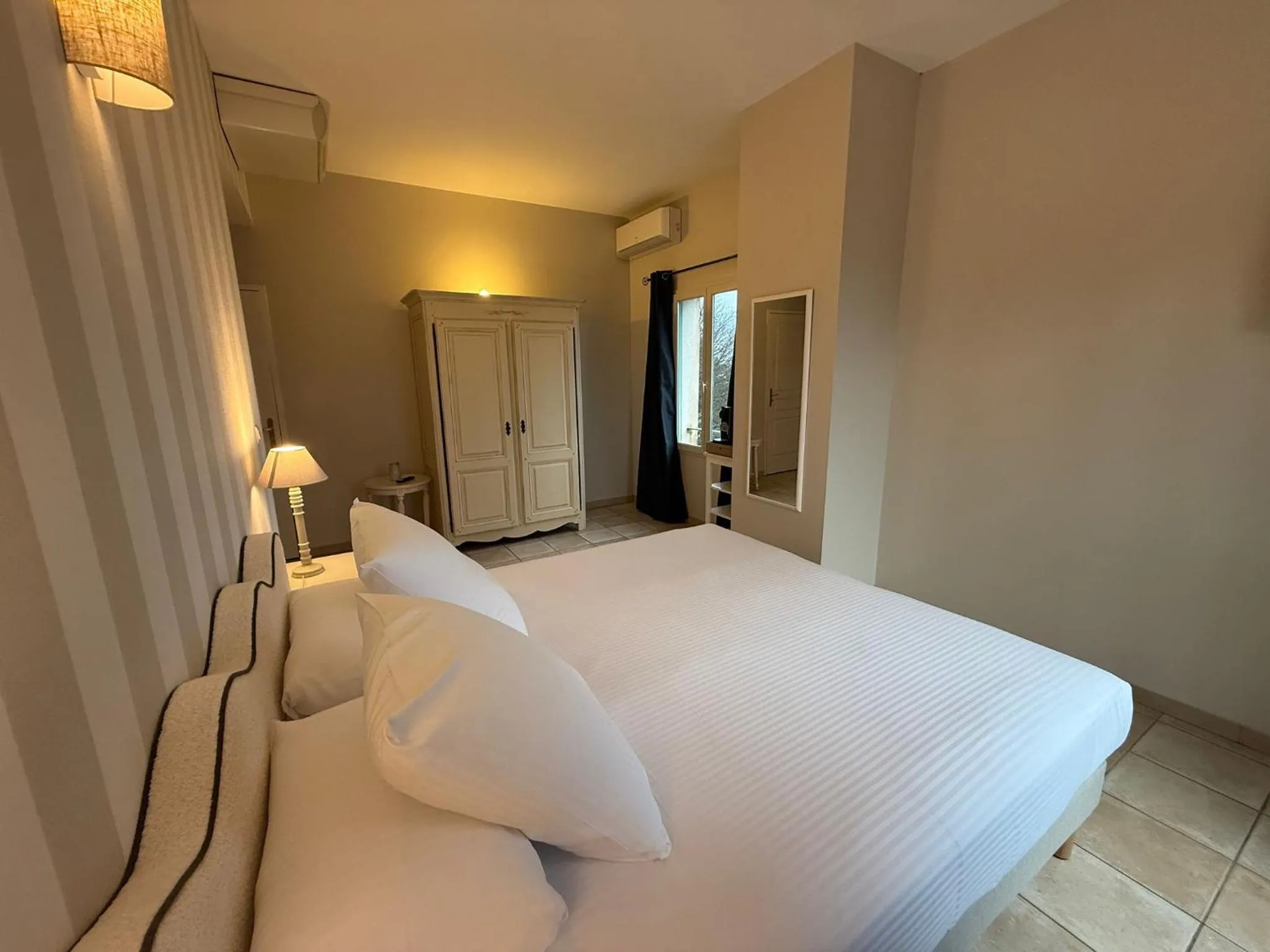 Bed in CÉRÈS - Boutique-Hôtel & Spa