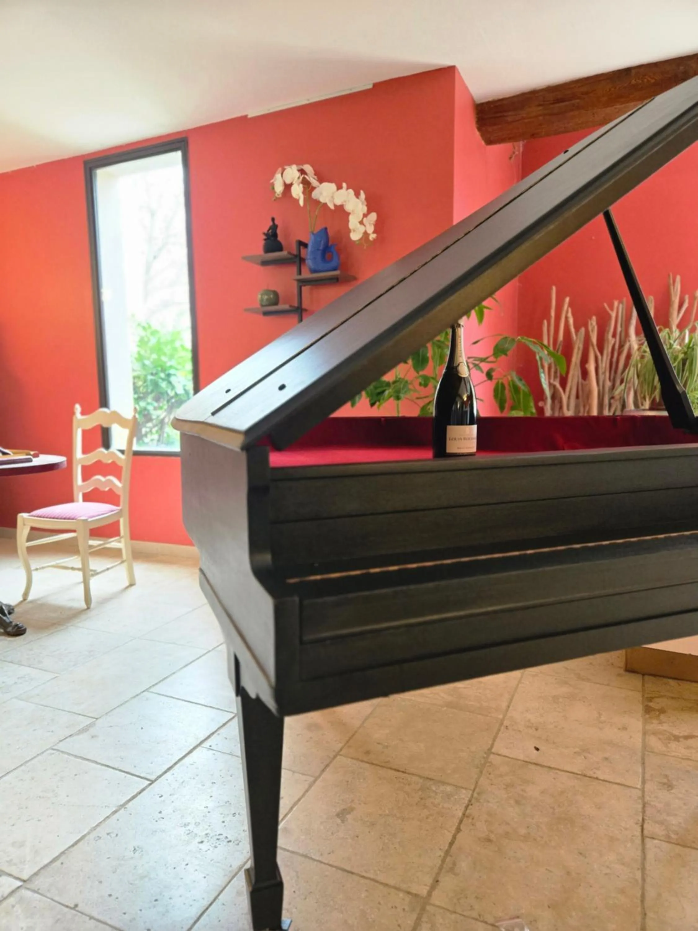 Lobby or reception in CÉRÈS - Boutique-Hôtel & Spa