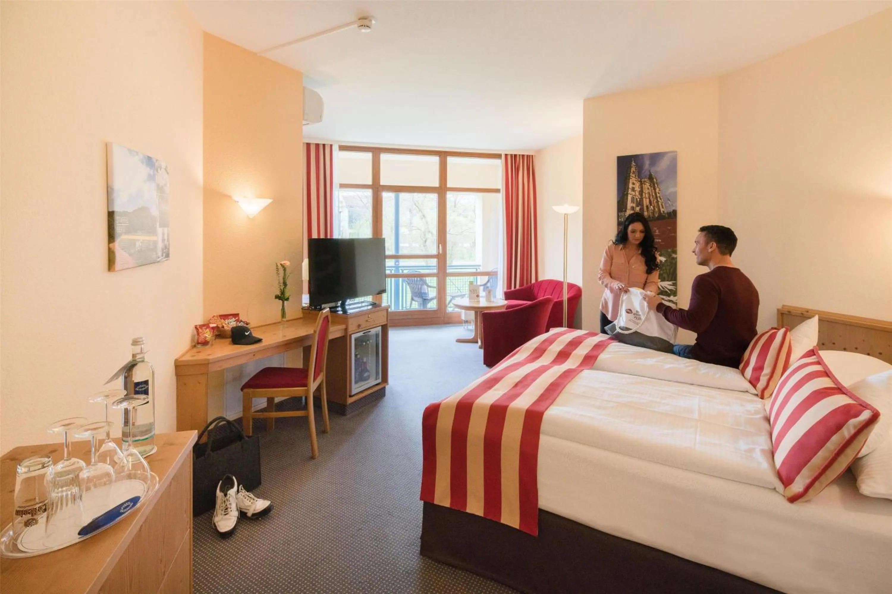 Photo of the whole room, Bed in Best Western Plus Kurhotel an der Obermaintherme