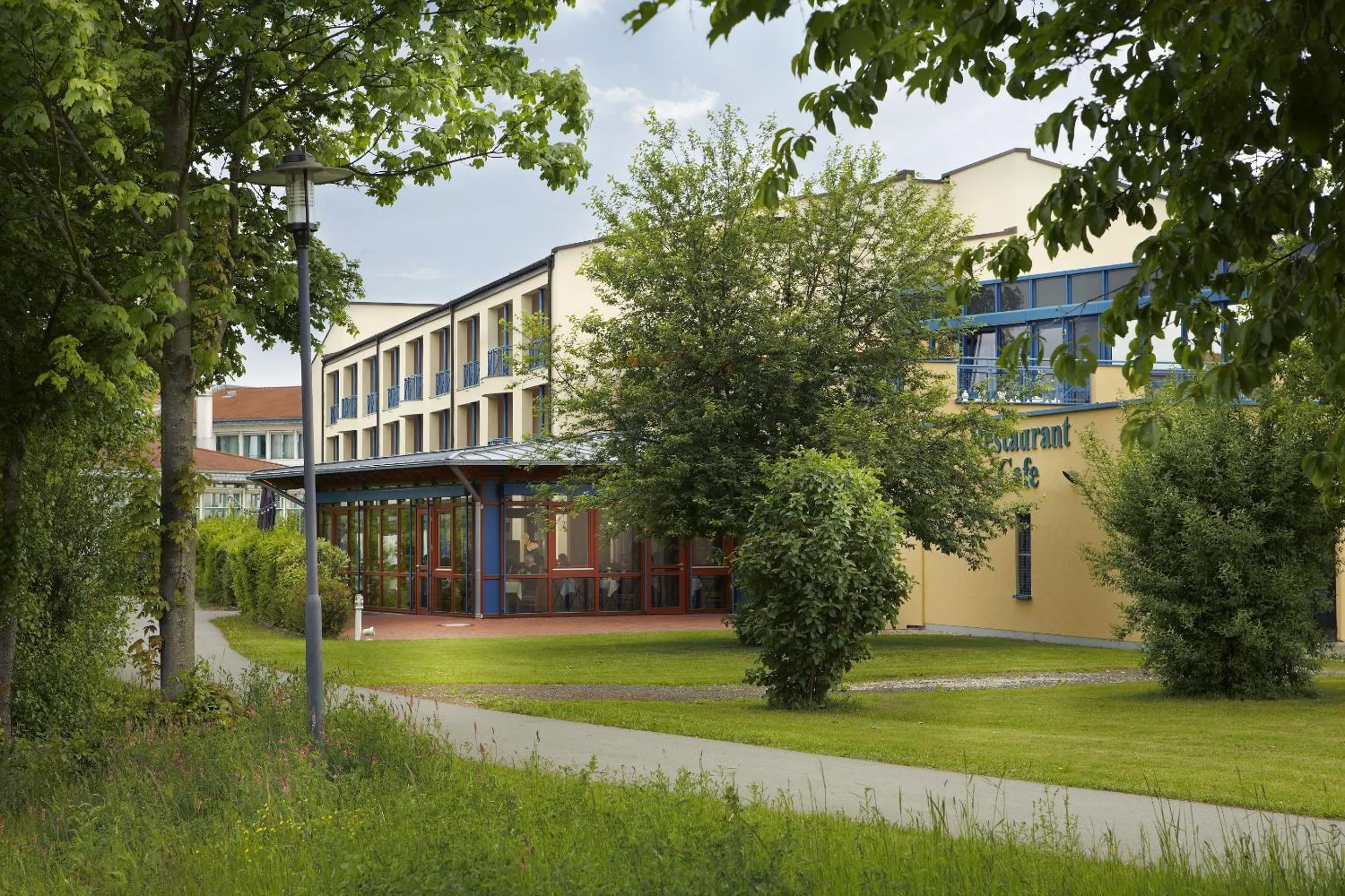 Facade/entrance in Best Western Plus Kurhotel an der Obermaintherme