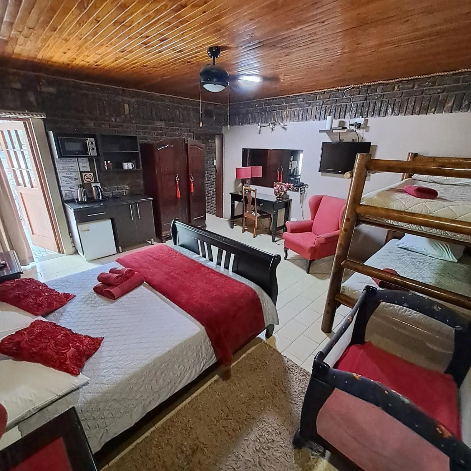 Family, Bed in Royal Game Guest House