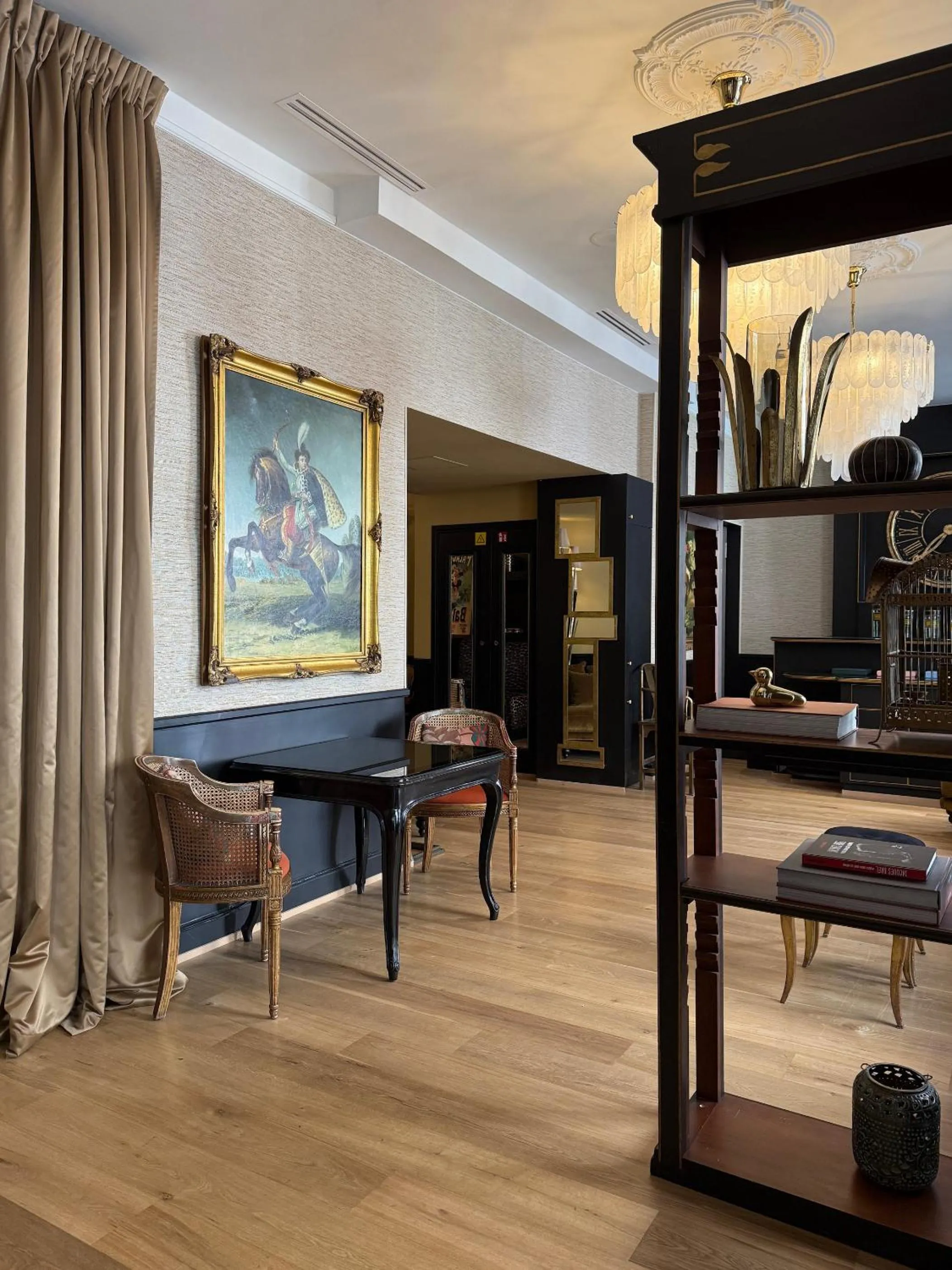 Lobby or reception in New Hotel République