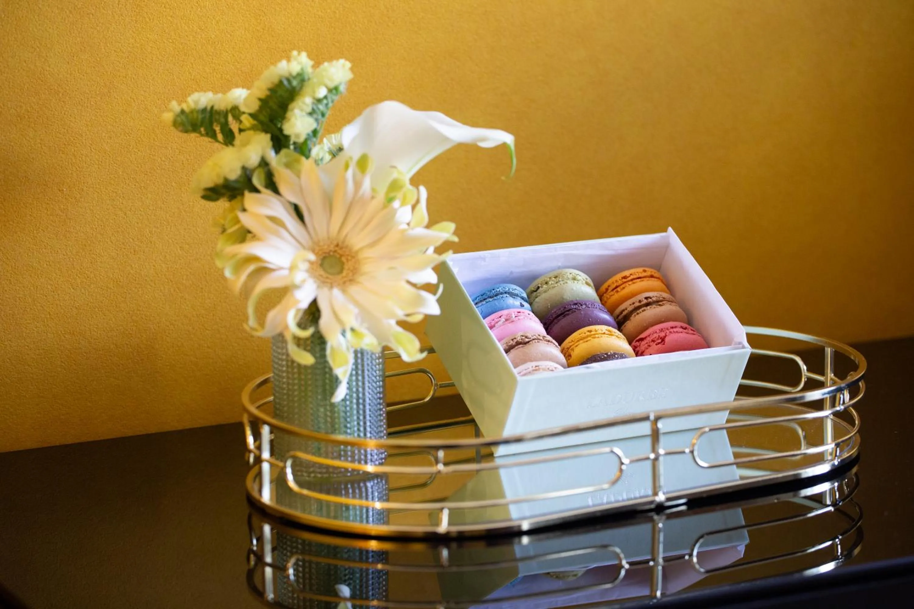 Food and drinks in Hôtel Gabriel Paris