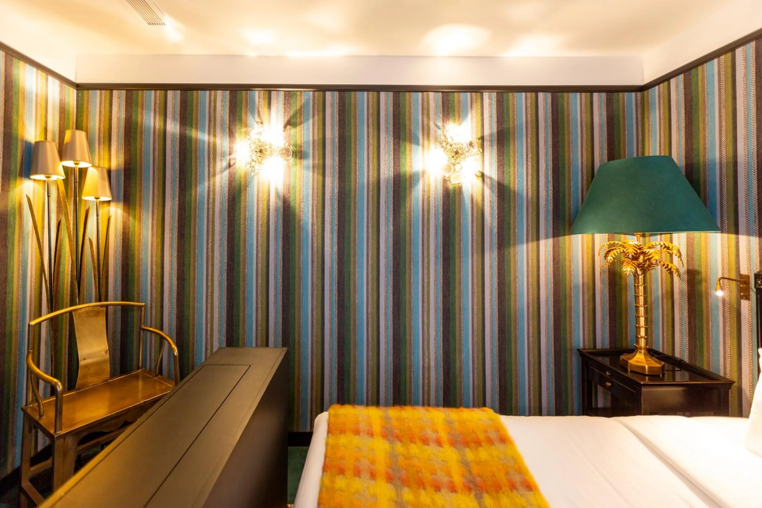 Photo of the whole room, Bed in Hôtel Gabriel Paris