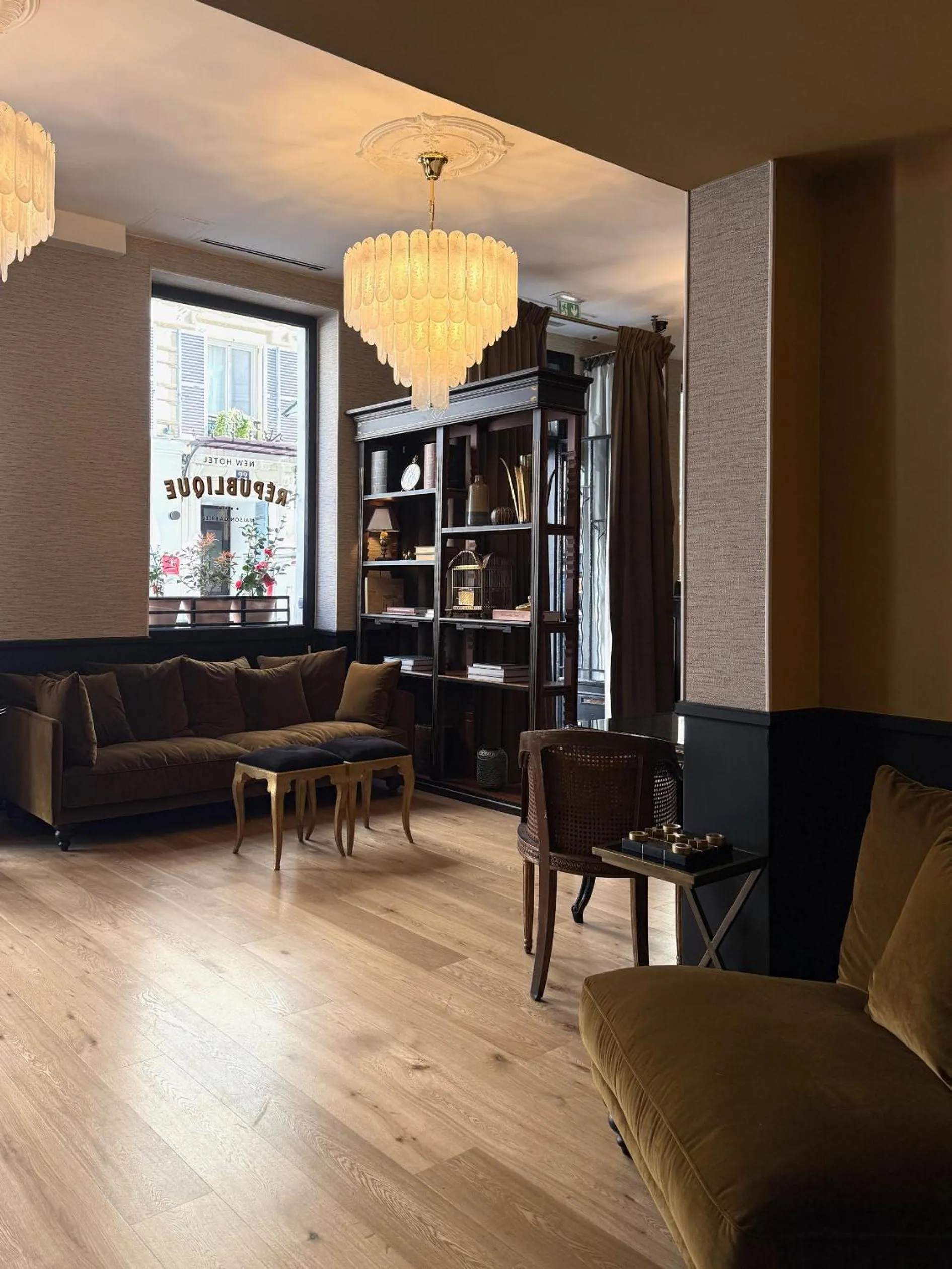 Lobby or reception in New Hotel République