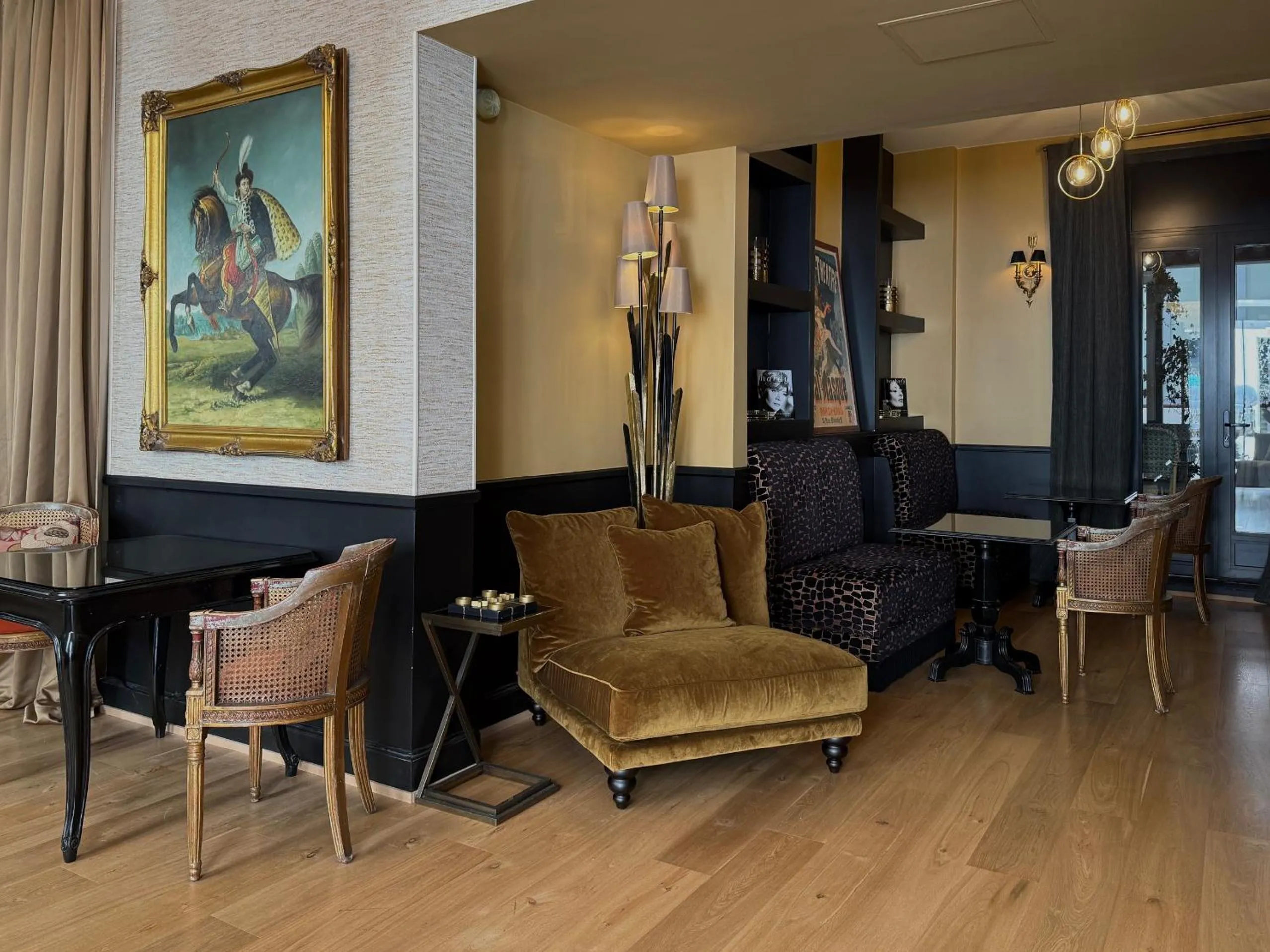 Lobby or reception in New Hotel République