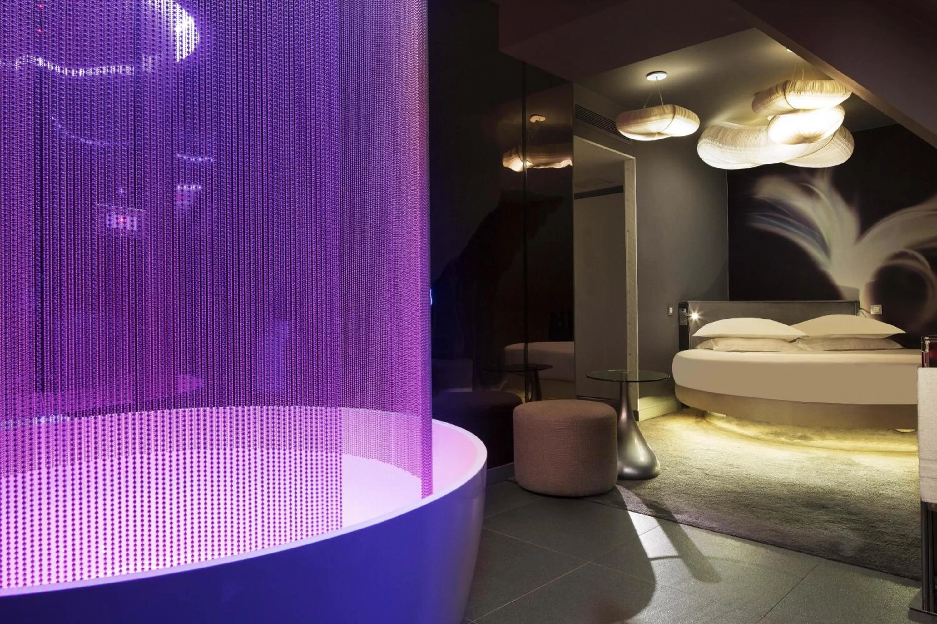 Photo of the whole room in Hôtel Gabriel Paris