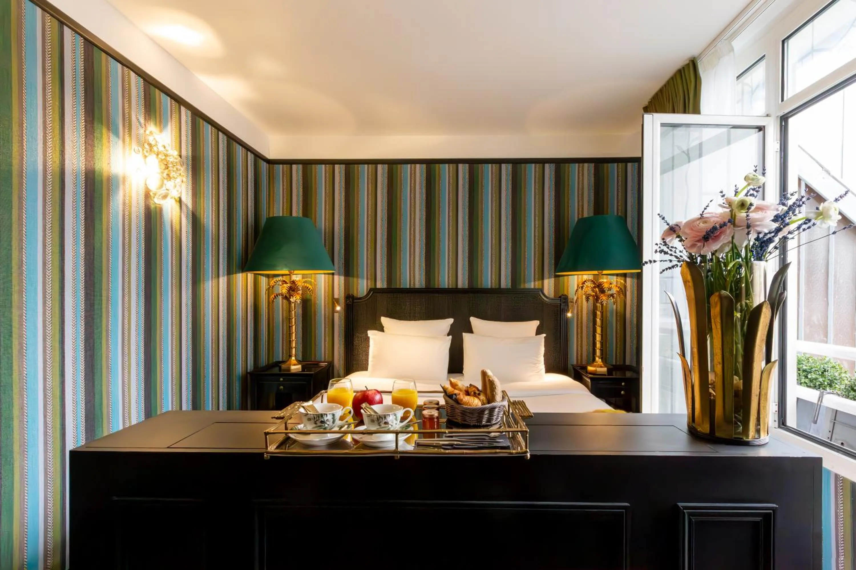 Photo of the whole room, Bed in Hôtel Gabriel Paris