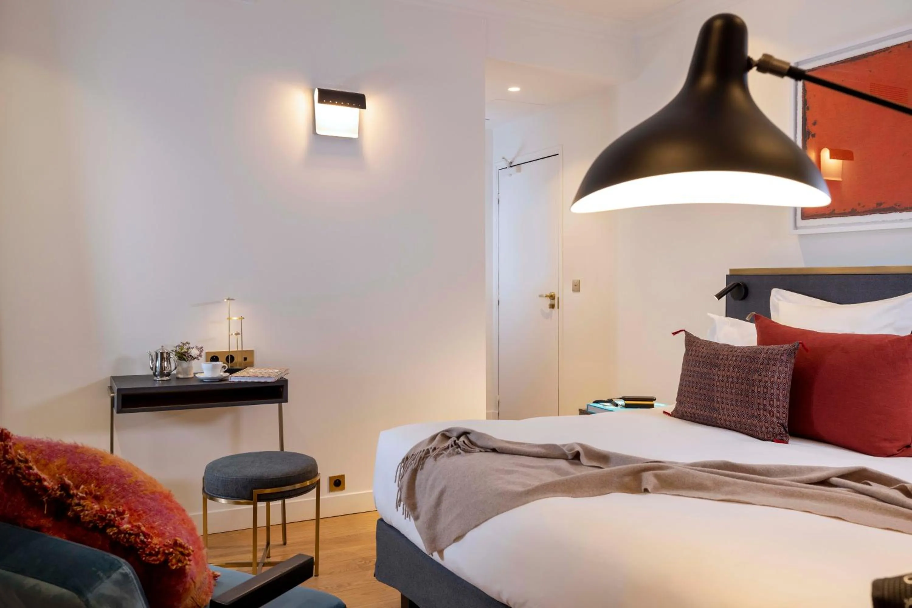 Photo of the whole room, Bed in Le 5 Particulier