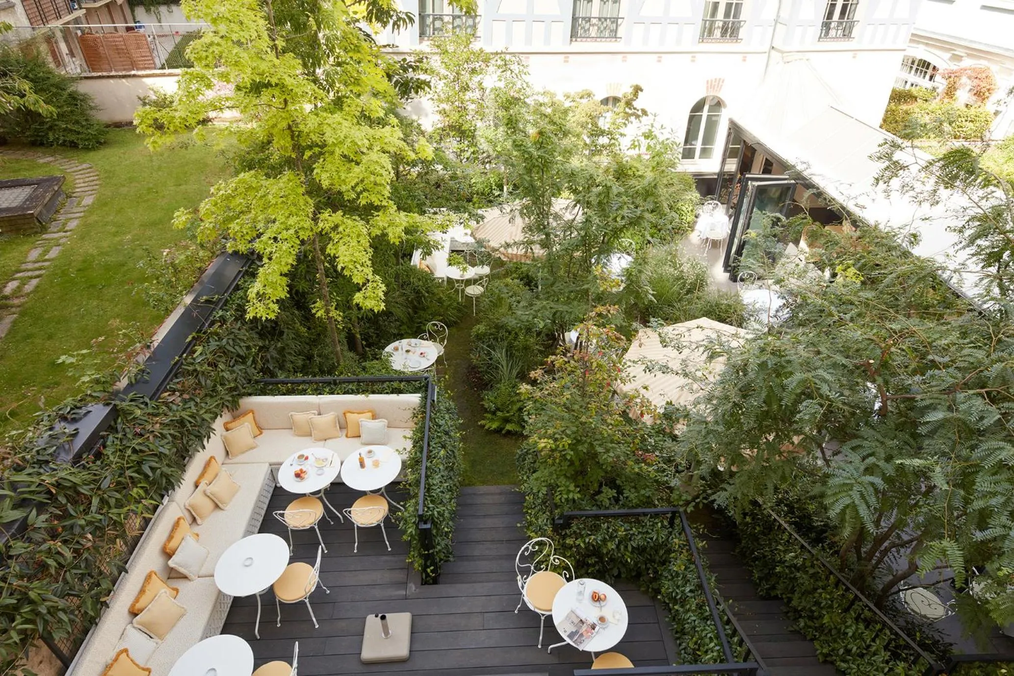 Garden in Le 5 Particulier