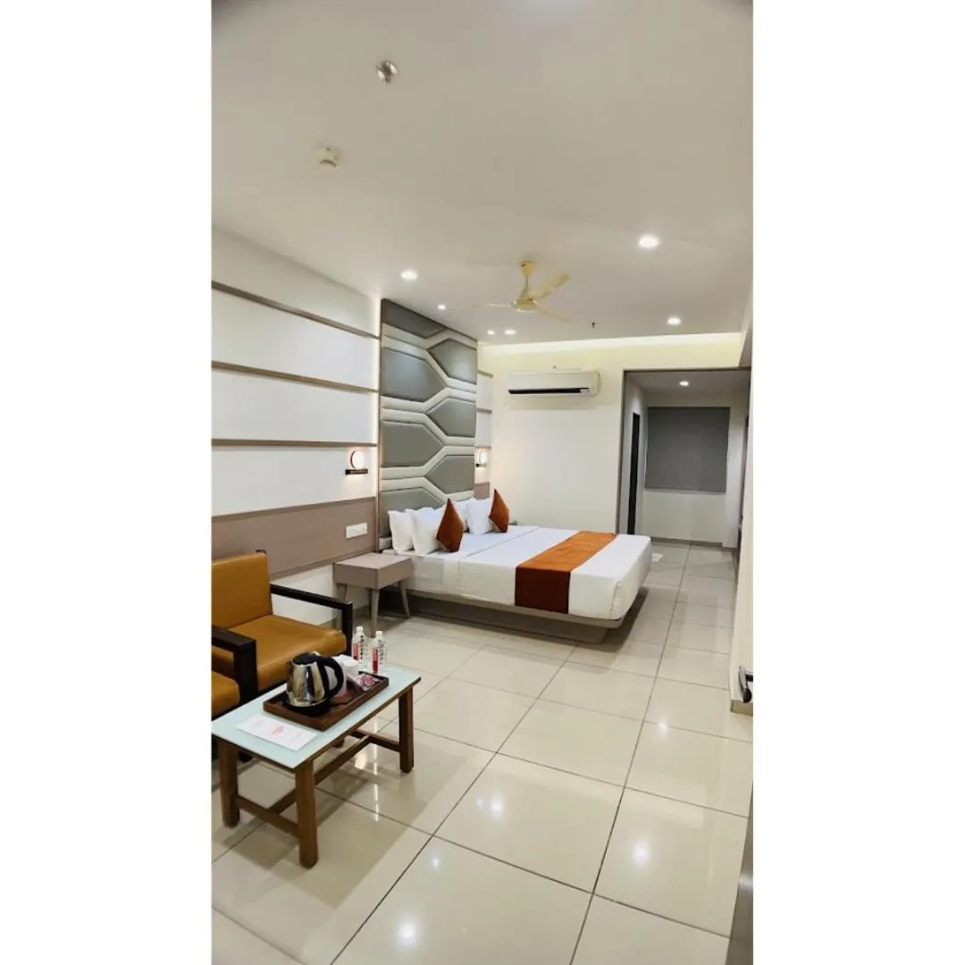 Hotel Ashray Inn Express