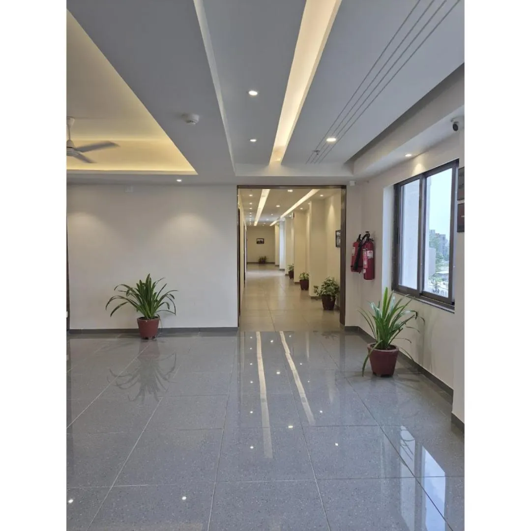 Hotel Ashray Inn Express