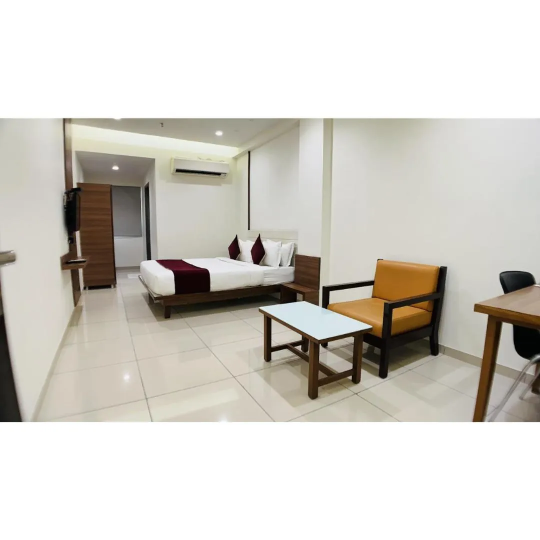 Hotel Ashray Inn Express