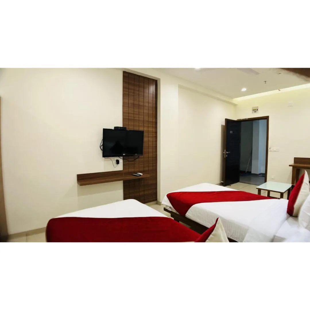 Bed in Hotel Ashray Inn Express