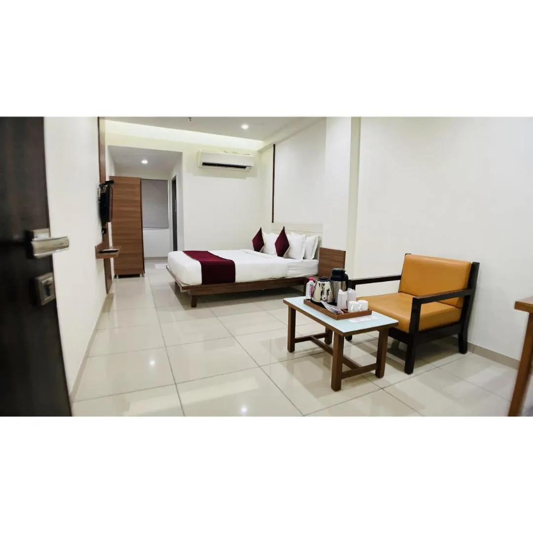 Bed in Hotel Ashray Inn Express