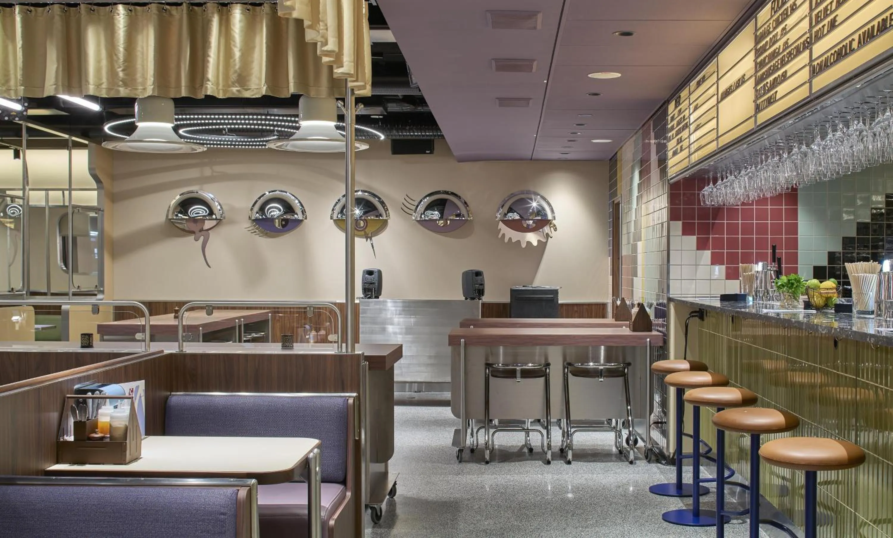 Lounge or bar in Scandic Malmen