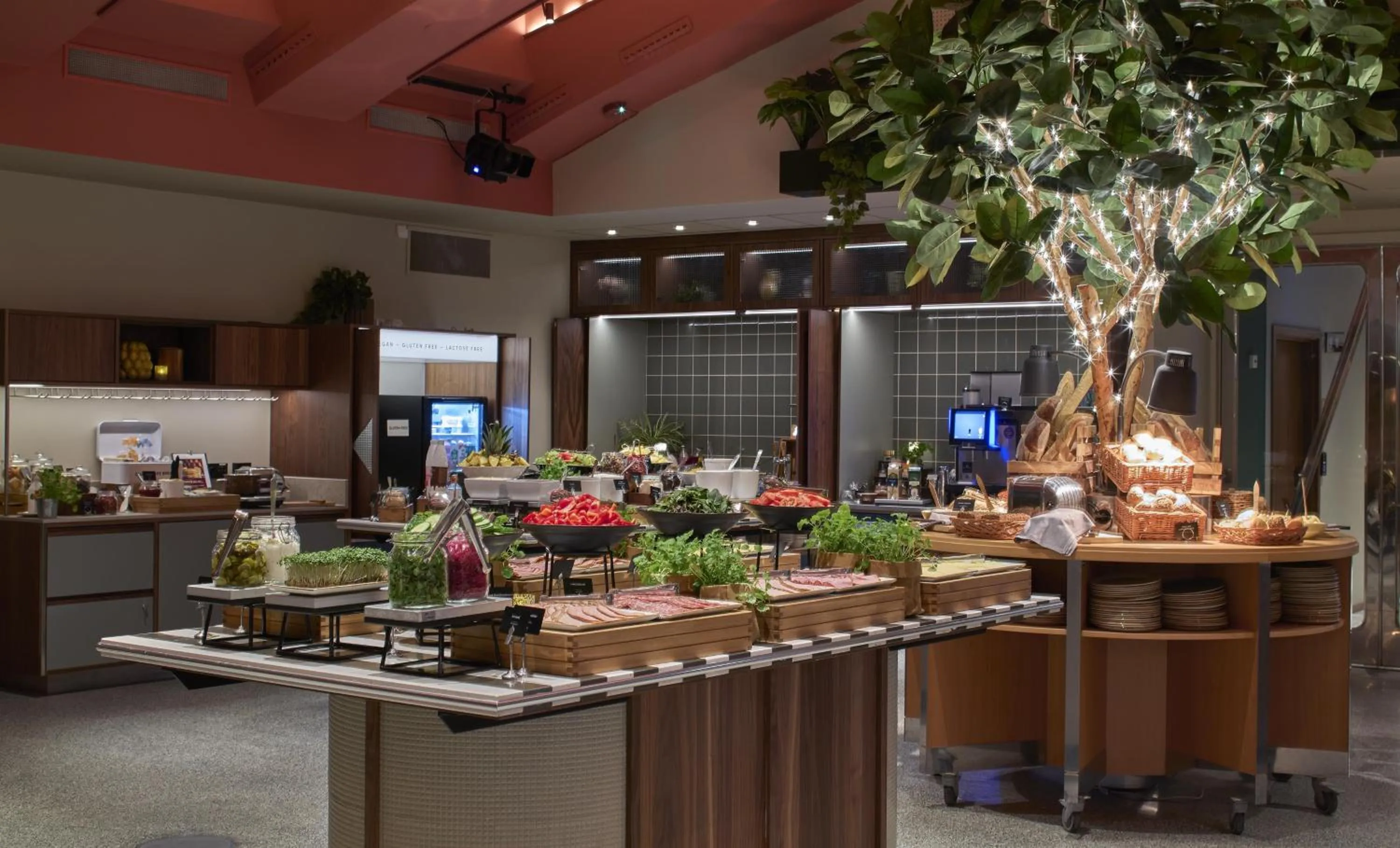 Breakfast in Scandic Malmen