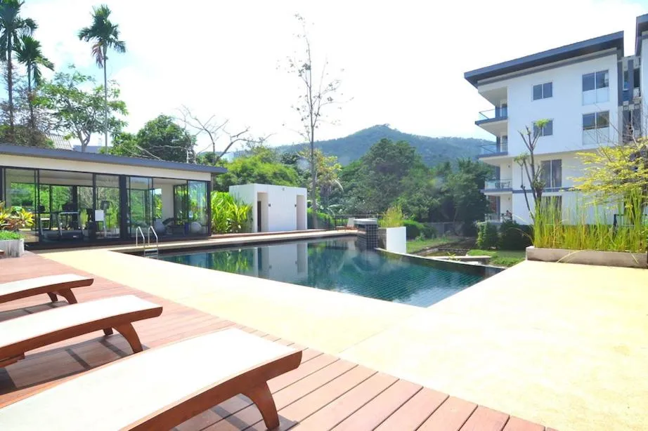 Swimming pool in The Bleu condo unit