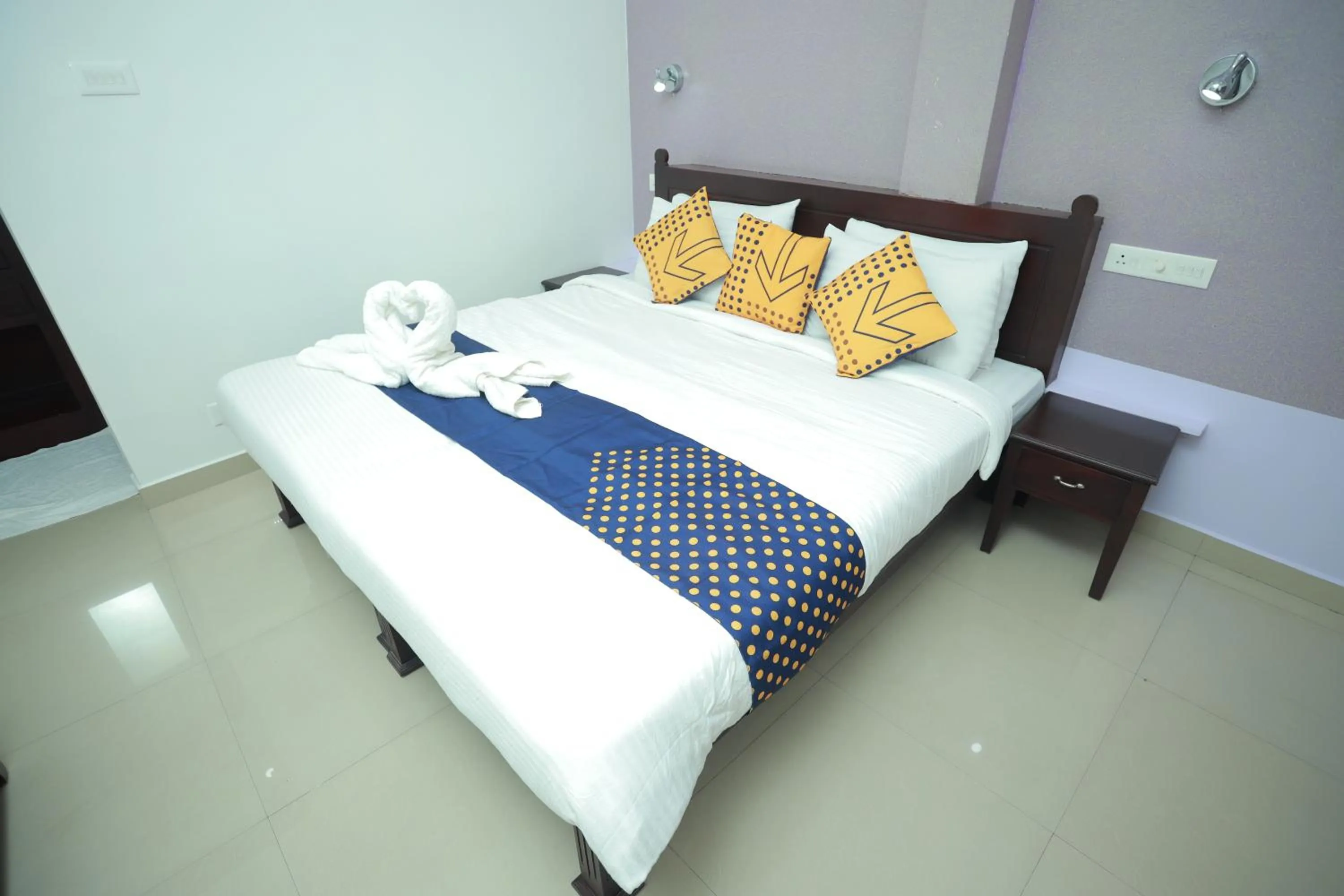 Bedroom, Bed in Shanthi Residency