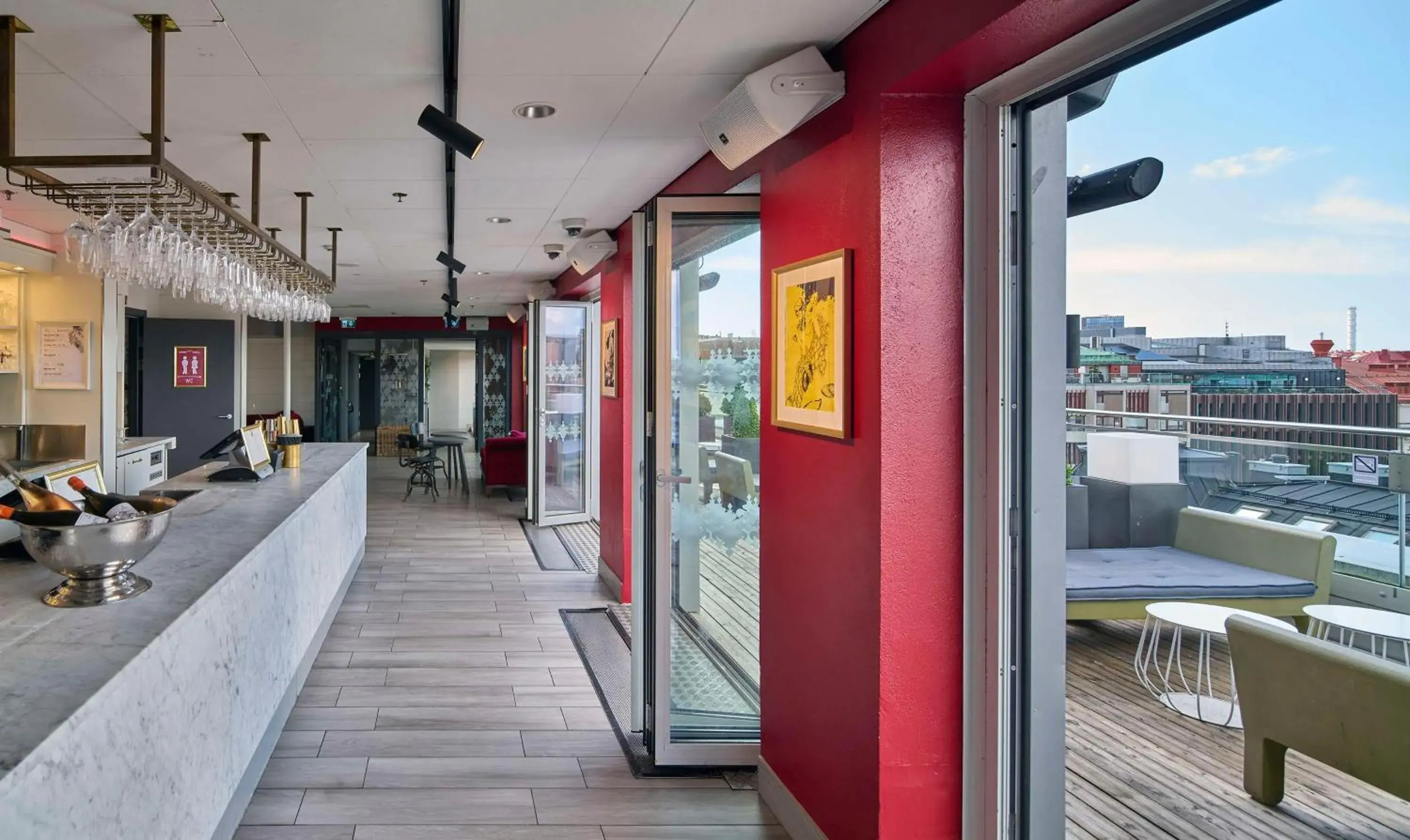 Lounge or bar in Scandic Rubinen Lounge or bar in Scandic Rubinen