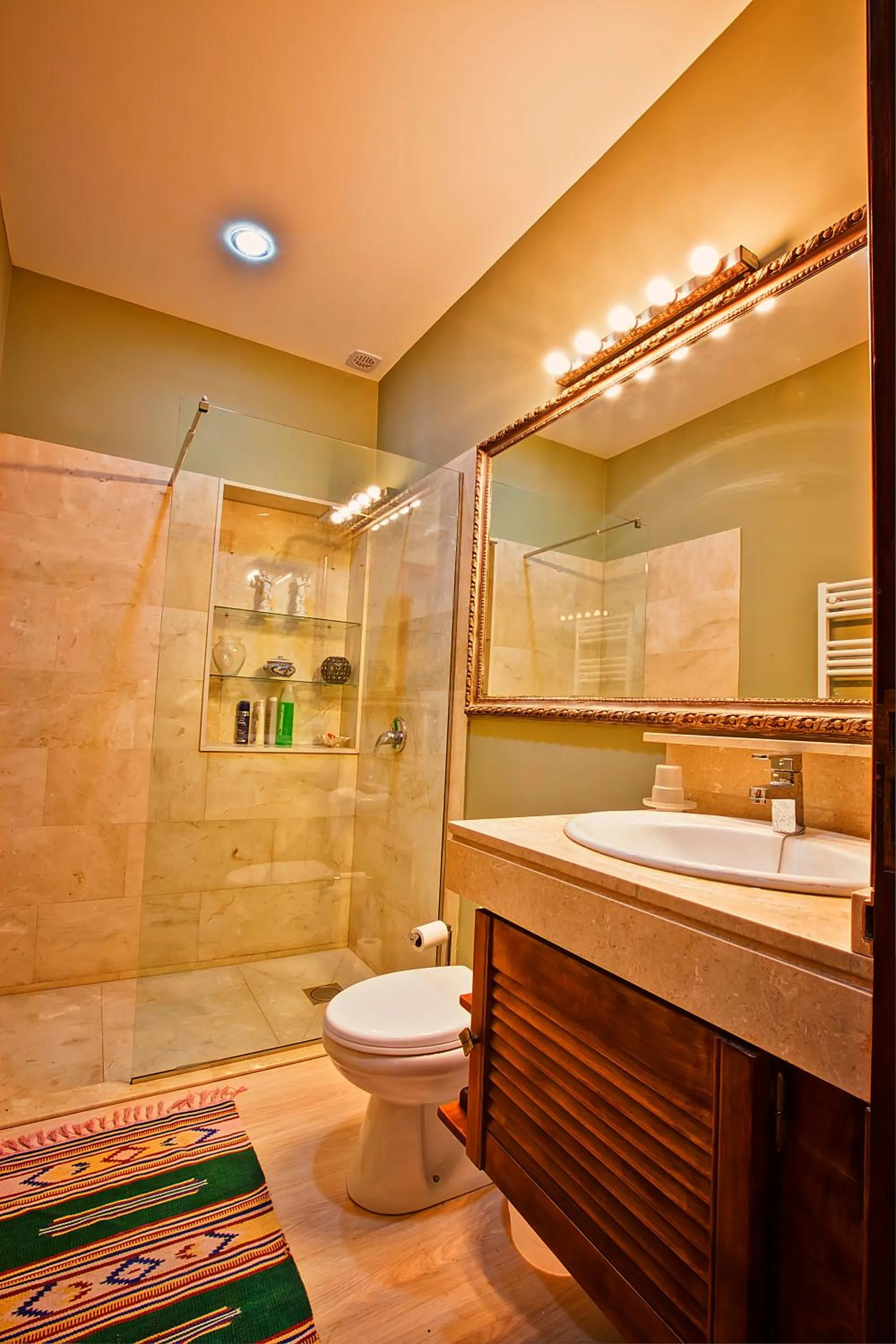 Bathroom in Luxury Villa Golf Tenerife