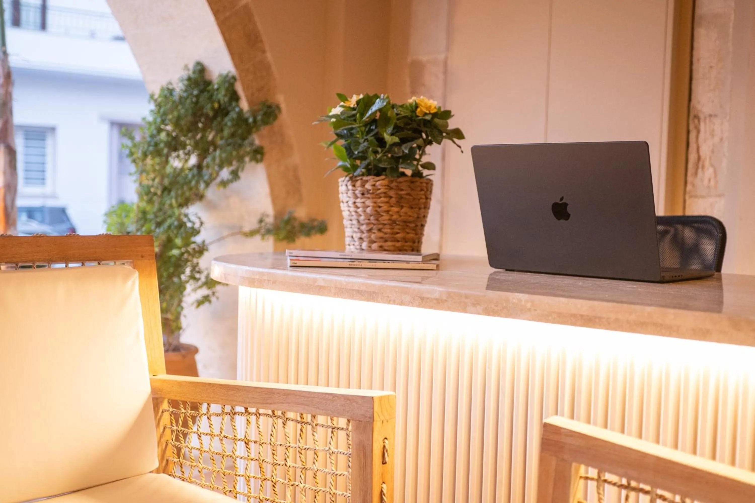 Lobby or reception in Lithinon Luxury Suites with Free Parking