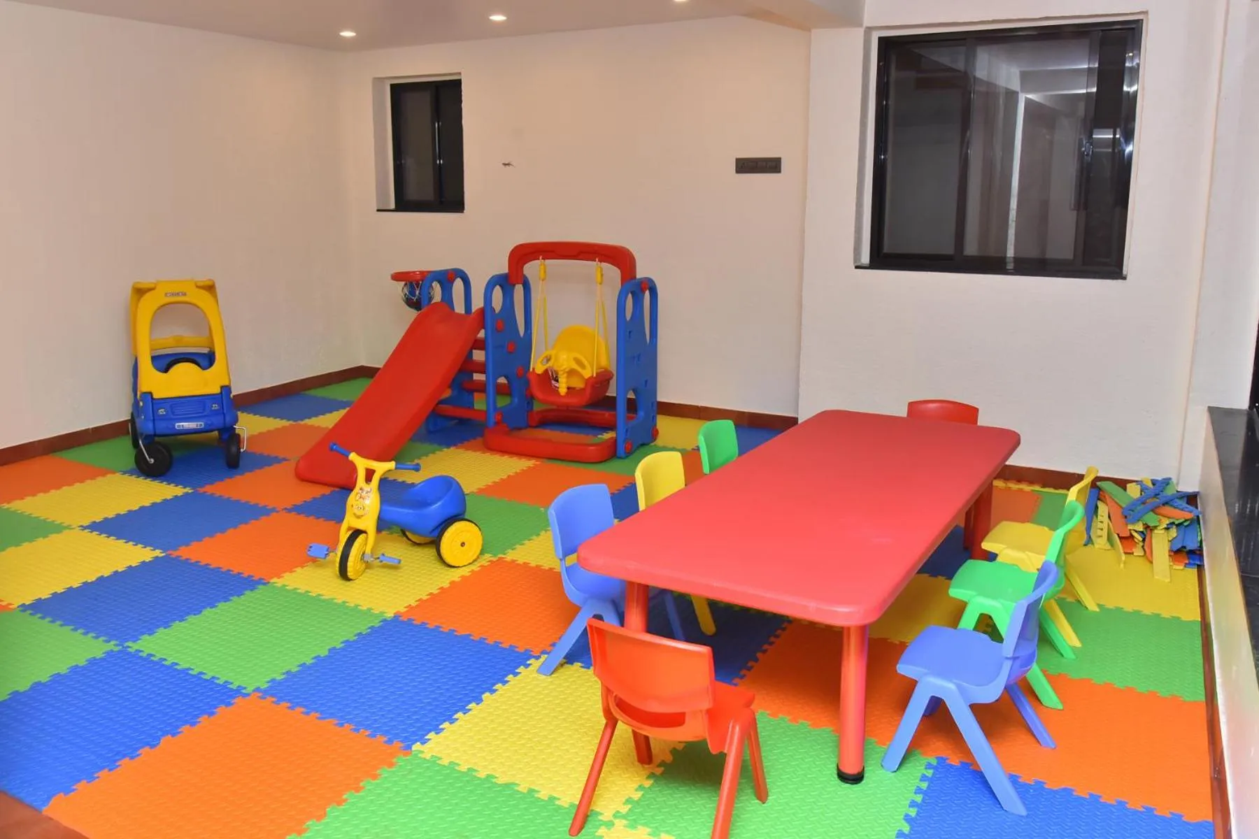 Game Room in Forest Escapes Koyna