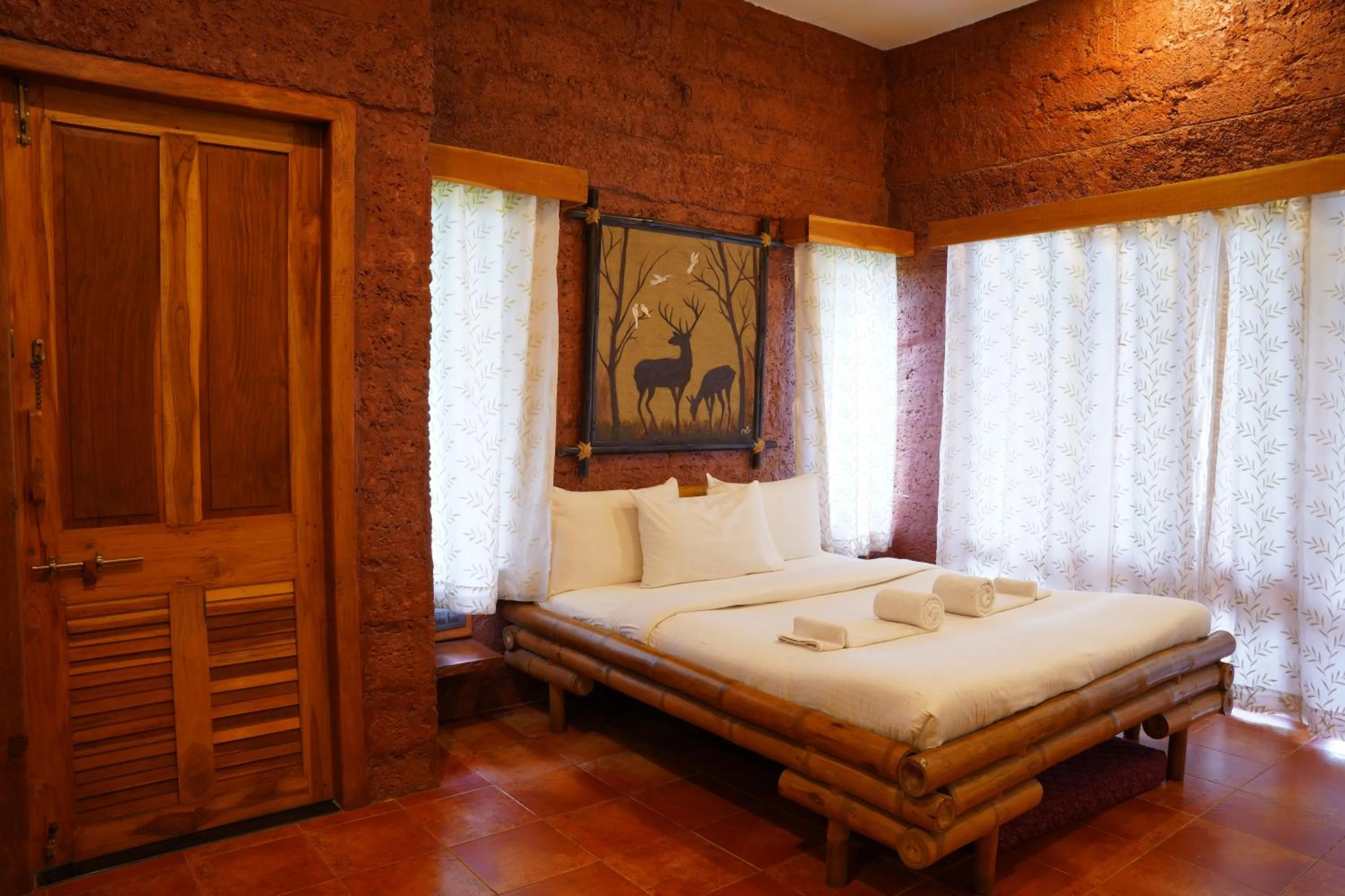 Bedroom, Bed in Forest Escapes Koyna