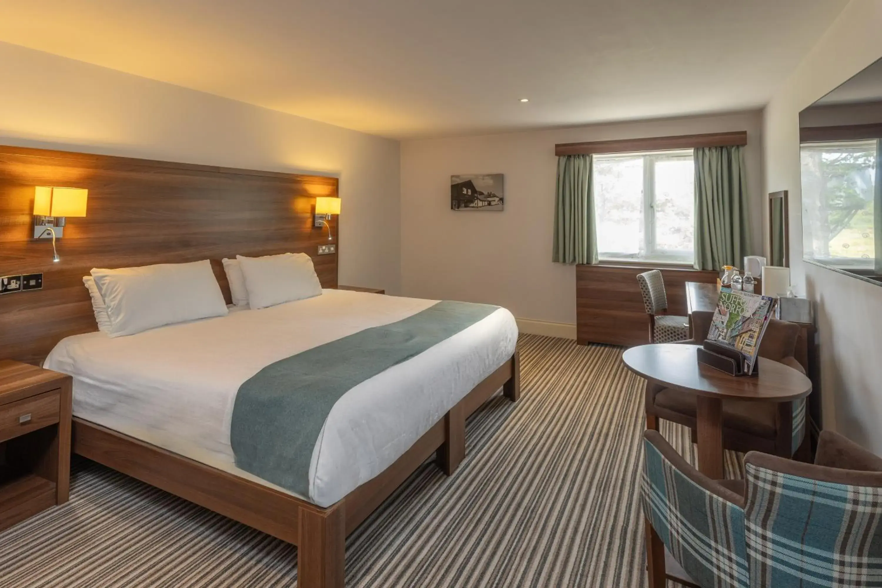 TV and multimedia, Bed in Best Western Brome Grange Hotel TV and multimedia, Bed in Best Western Brome Grange Hotel