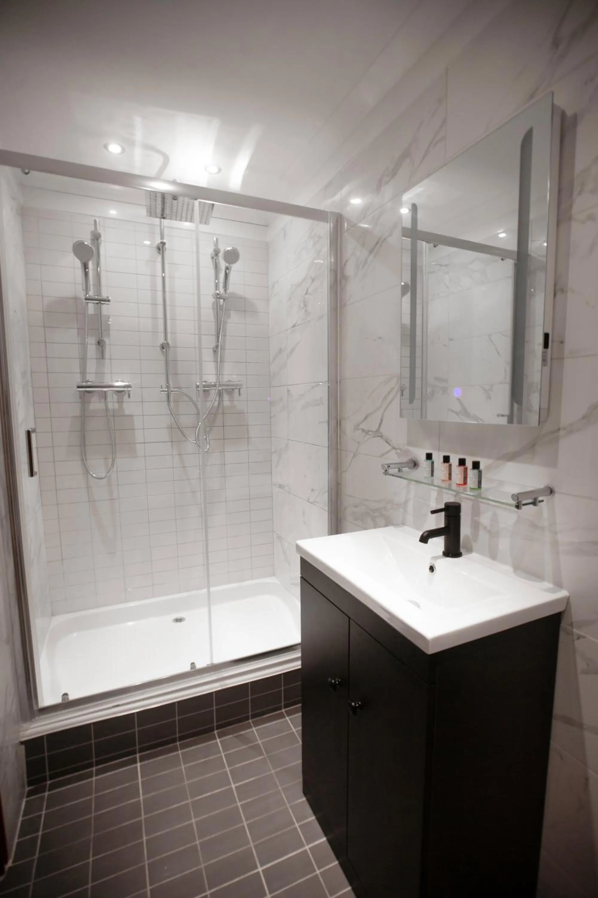 Shower in Best Western Brome Grange Hotel
