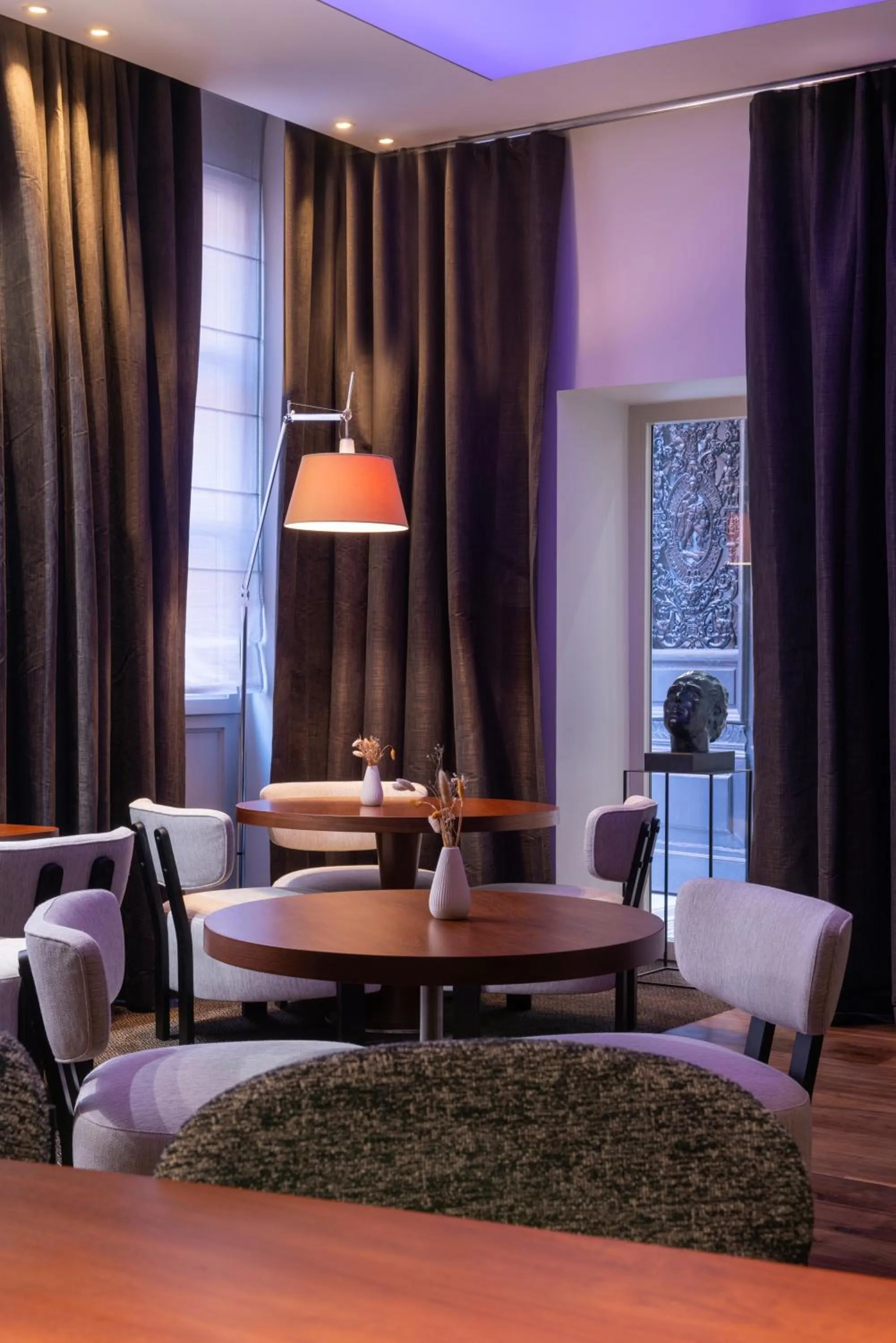 Lobby or reception in Le Grand Balcon Hotel