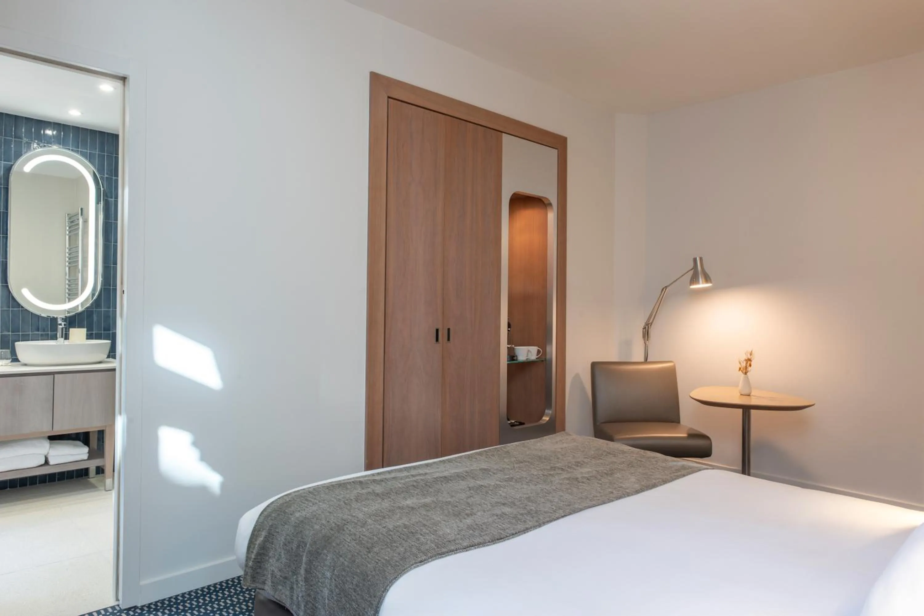 Bedroom, Bed in Le Grand Balcon Hotel