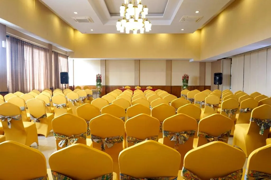Banquet/Function facilities in Red Chilies Hotel