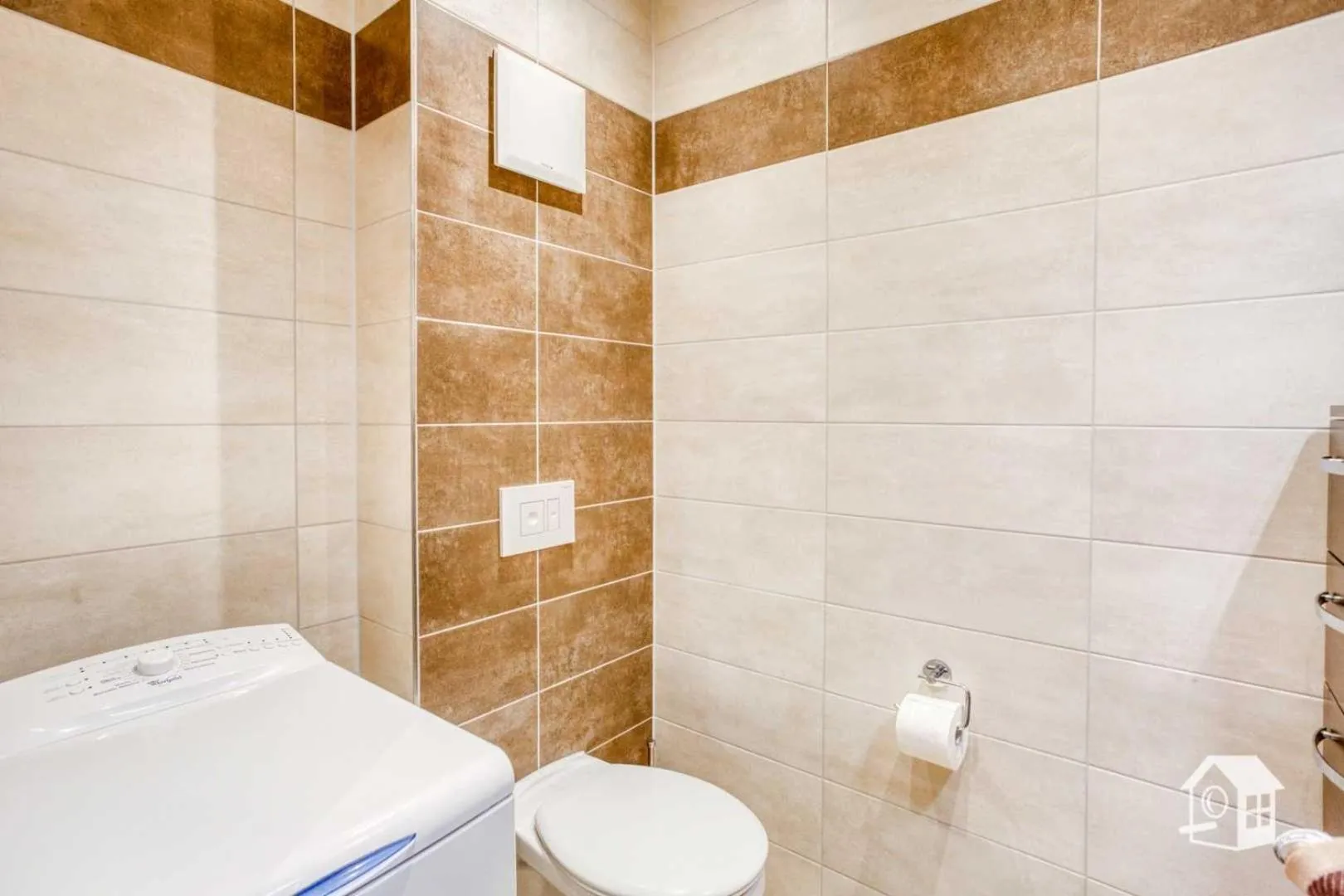 Toilet in Appartement Sundevit