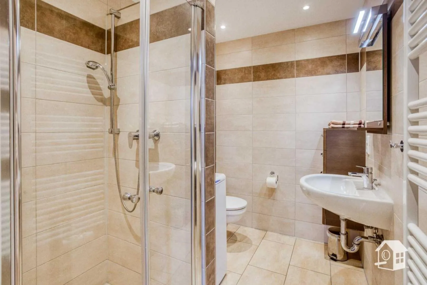 Shower in Appartement Sundevit