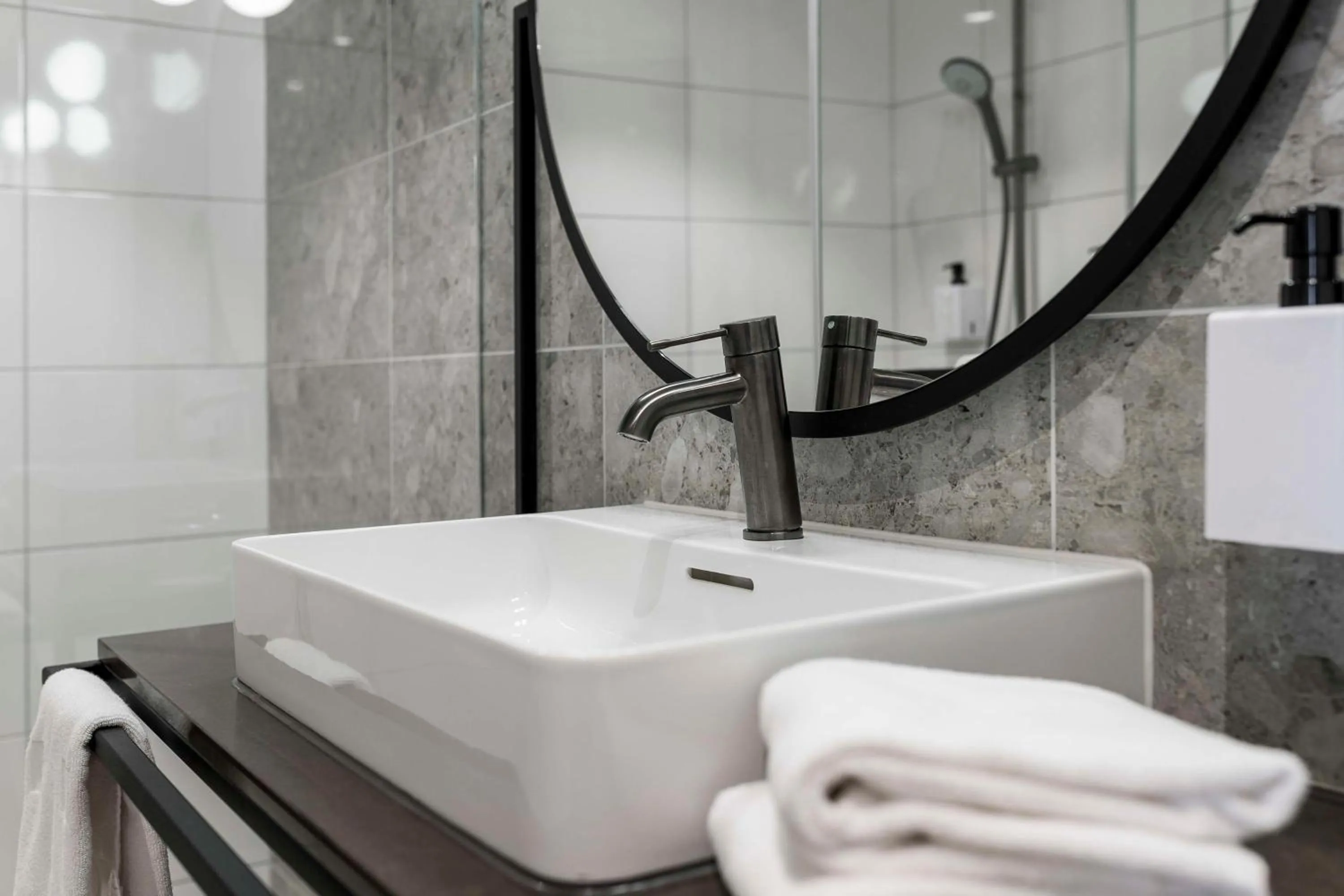 Bathroom in Scandic Park