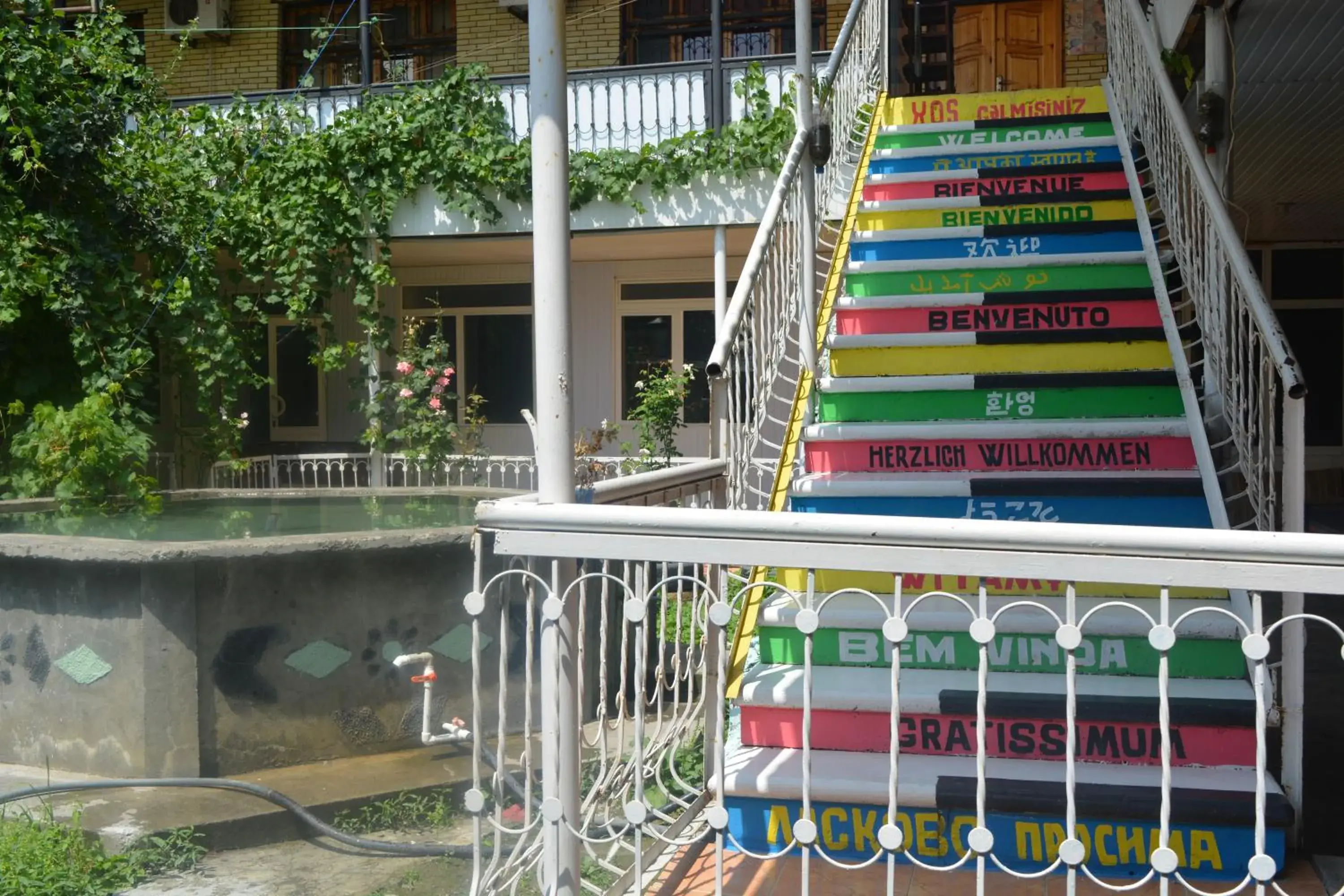 Canal Hostel Canal Hostel