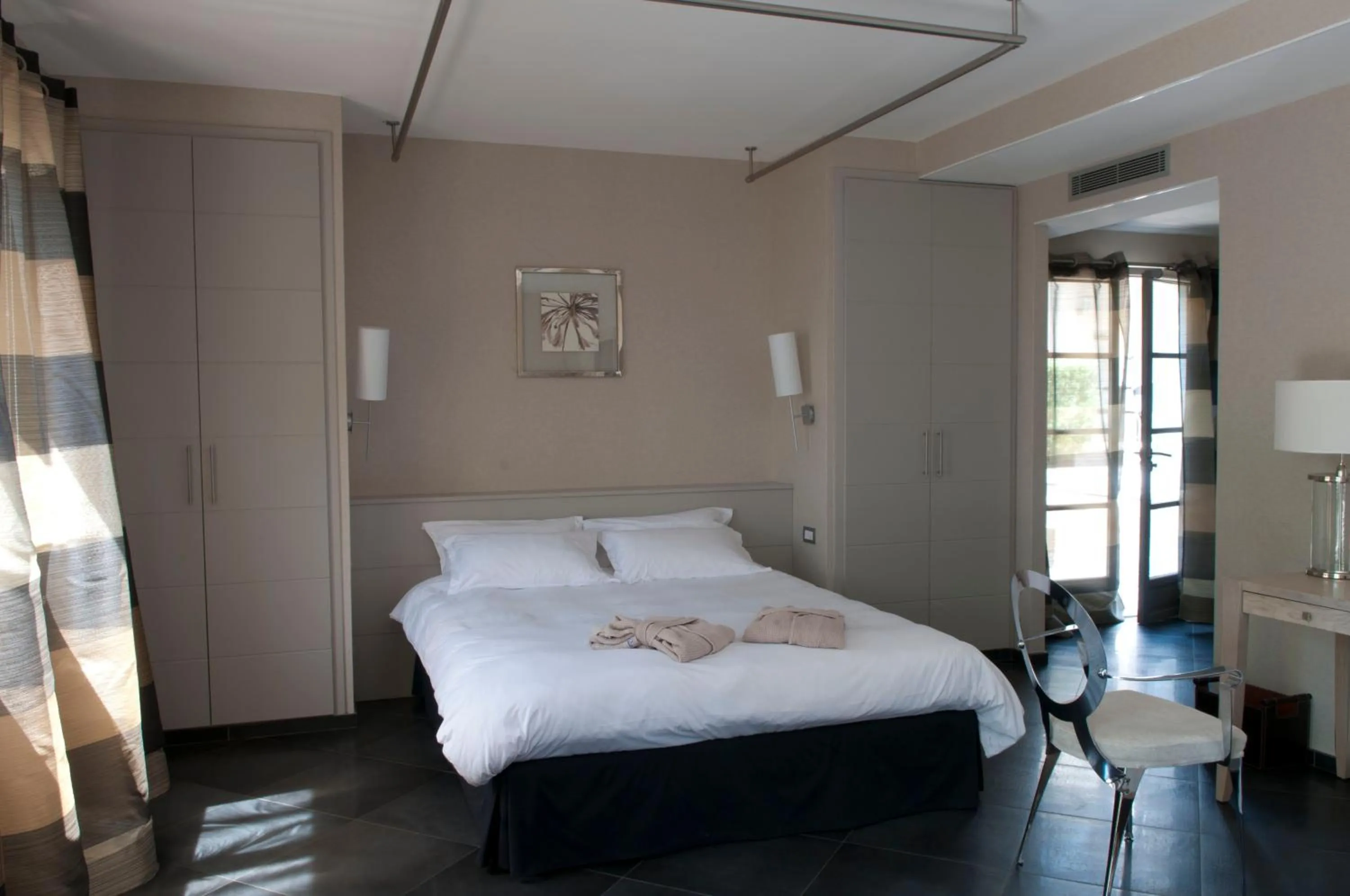 Bedroom, Bed in Le Pinarello