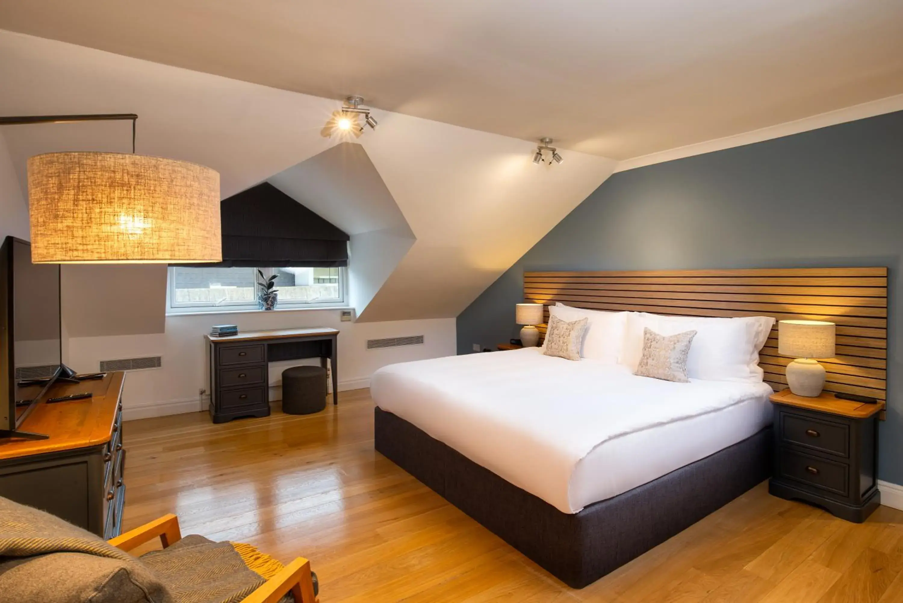 Bed in Monarch House - Serviced Apartments - Kensington Bed in Monarch House - Serviced Apartments - Kensington