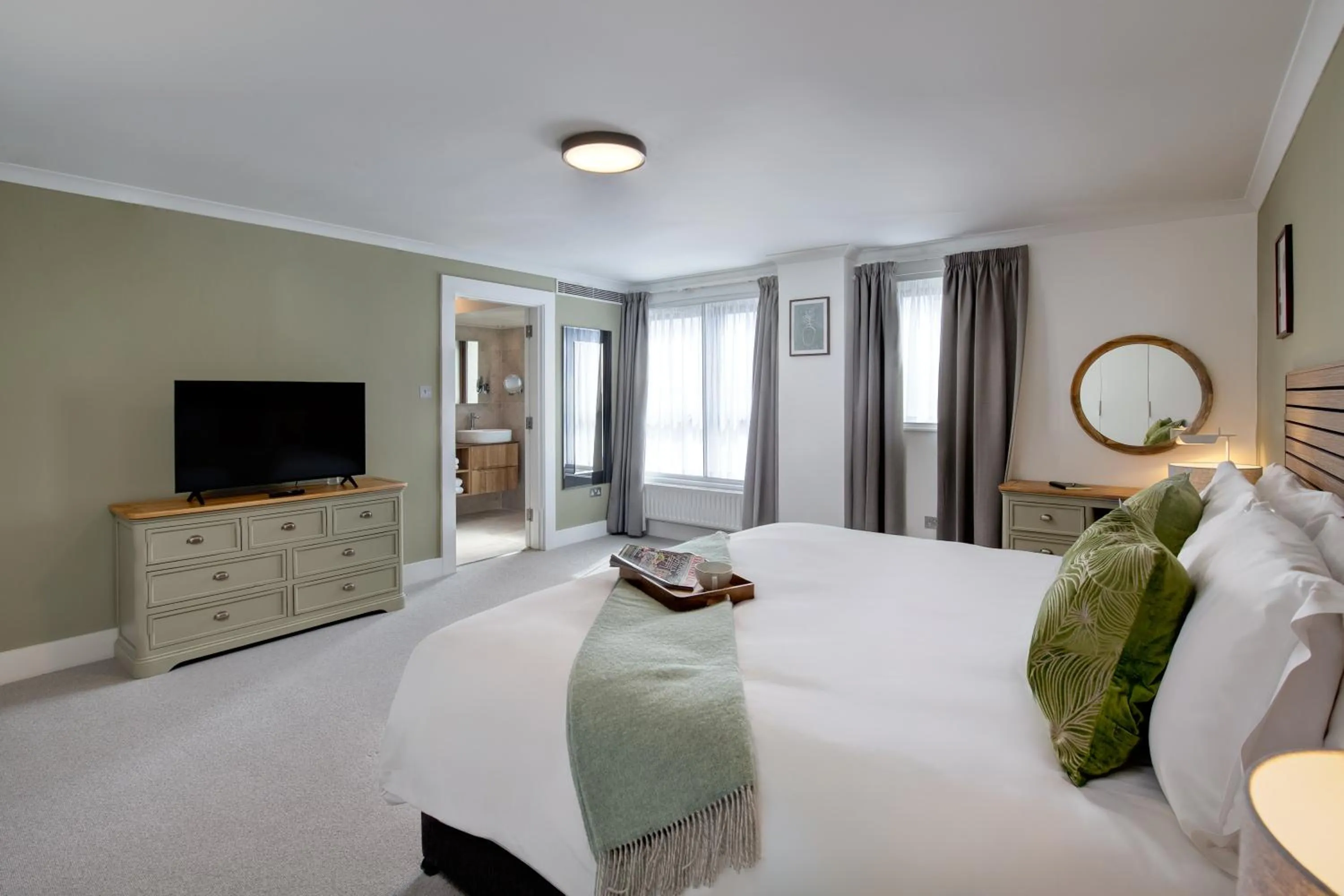 Bed in Monarch House - Serviced Apartments - Kensington