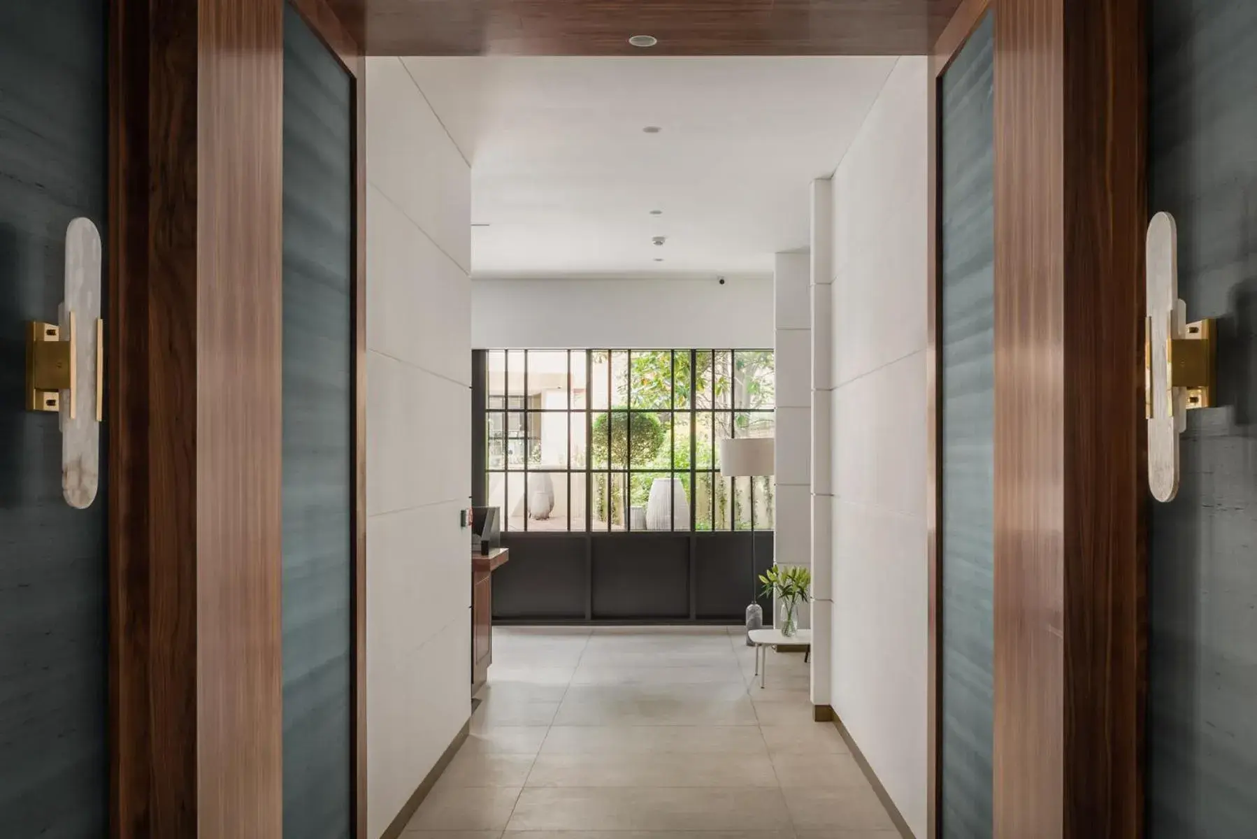 Lobby or reception in Monarch House - Serviced Apartments - Kensington Lobby or reception in Monarch House - Serviced Apartments - Kensington