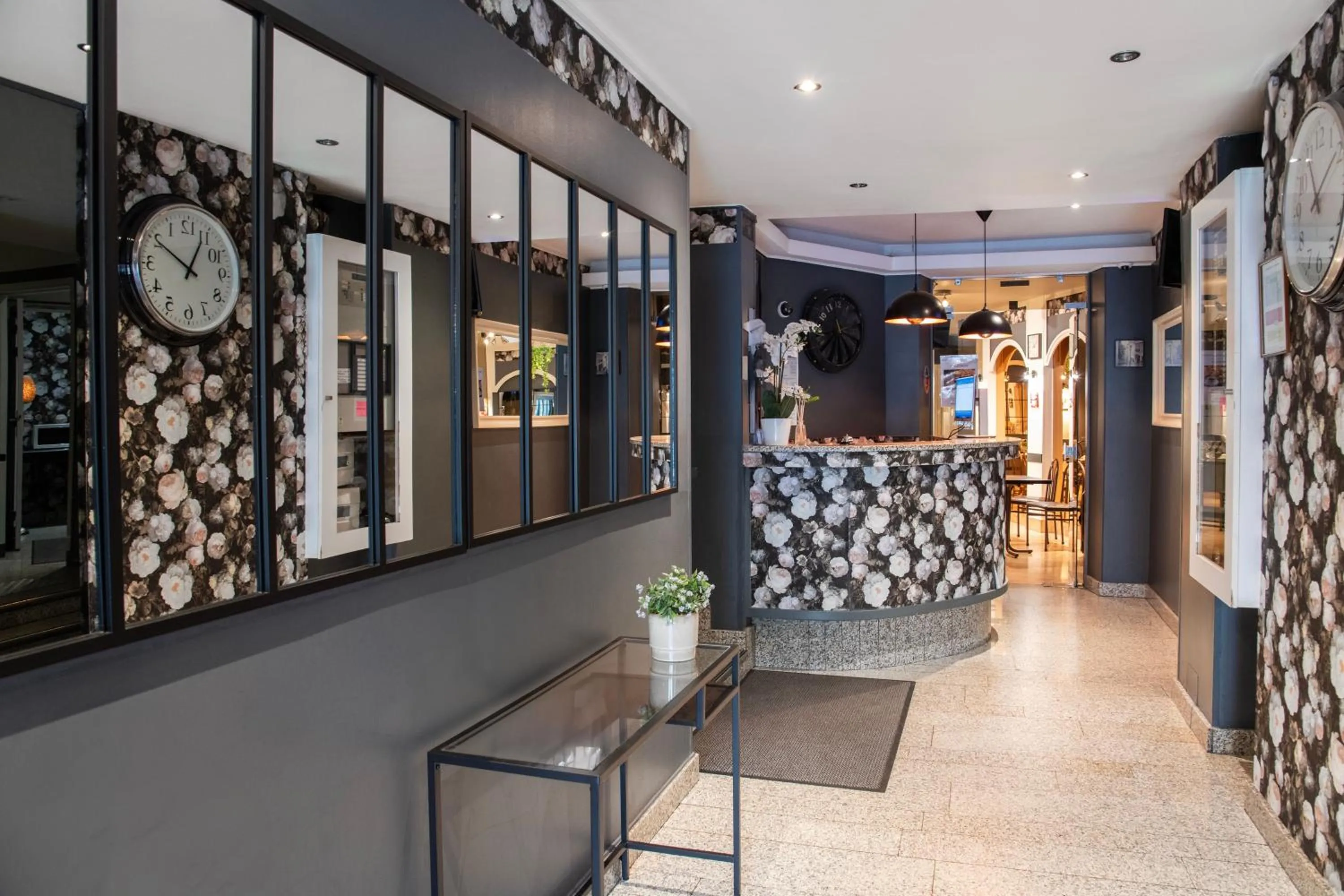 Lobby or reception in Grand Hôtel De Paris