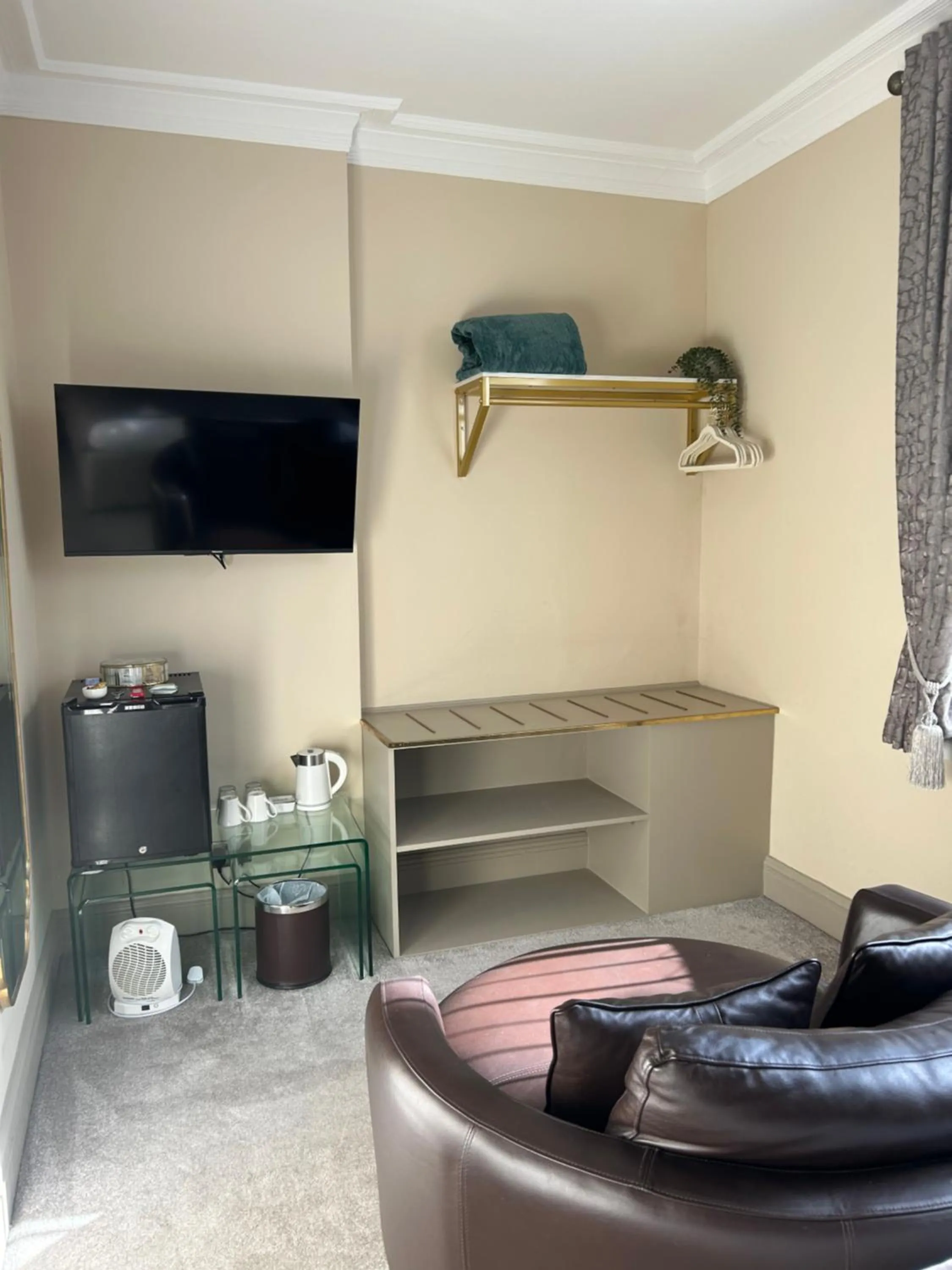 TV and multimedia in Ashbourne House