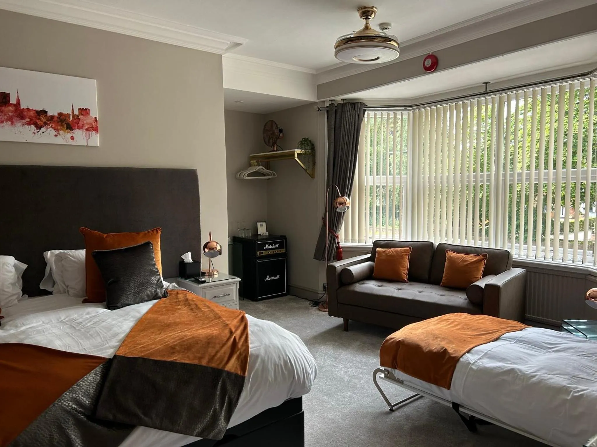 Bed in Ashbourne House